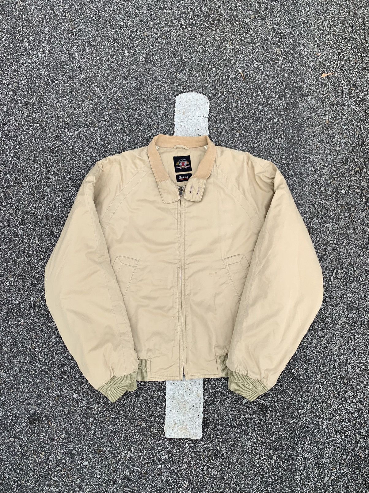 Ixi Z | Grailed