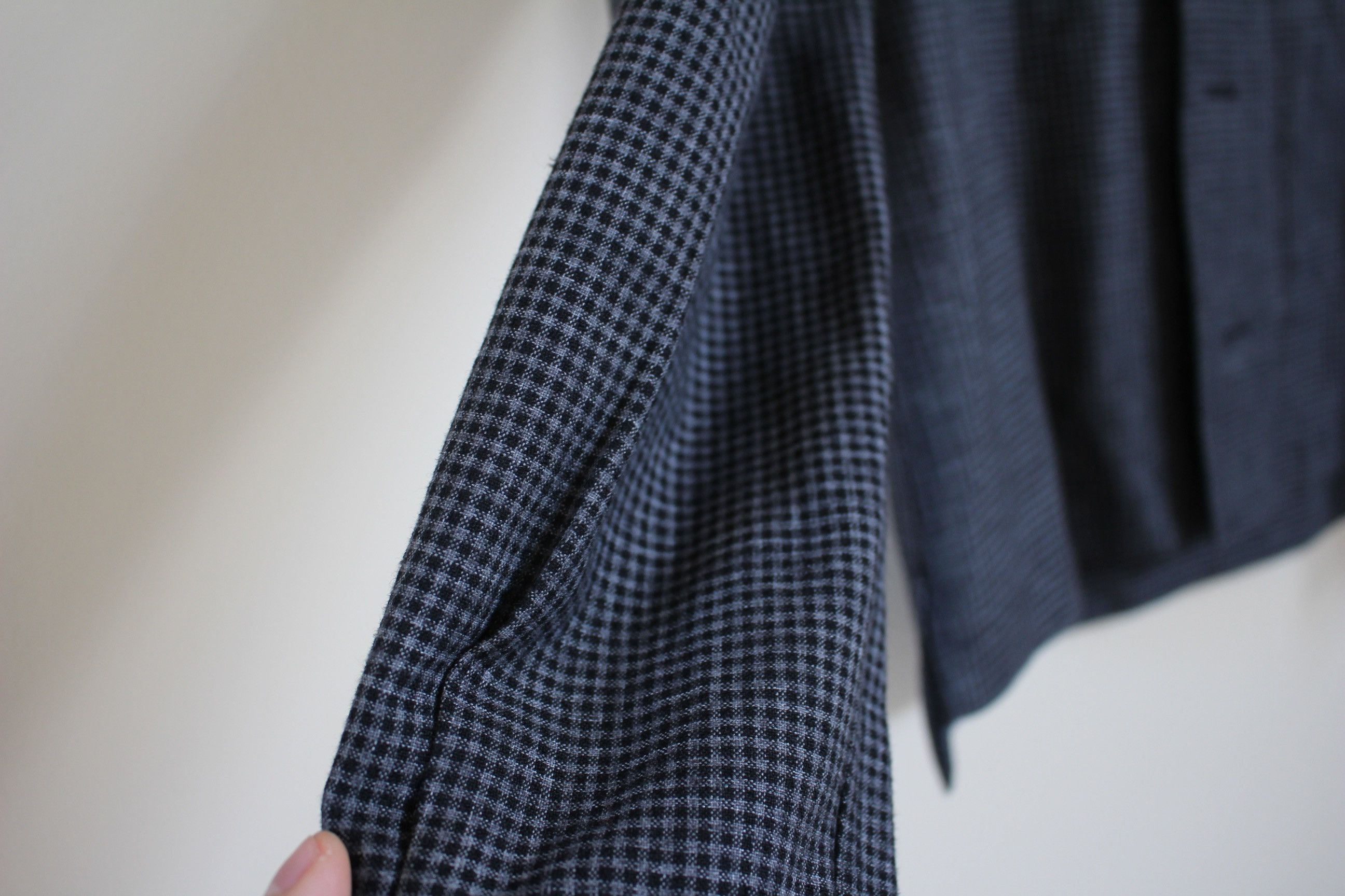 Dolce & Gabbana Grey & Black Wool Blend Button Up Size US M / EU 48-50 / 2 - 3 Thumbnail