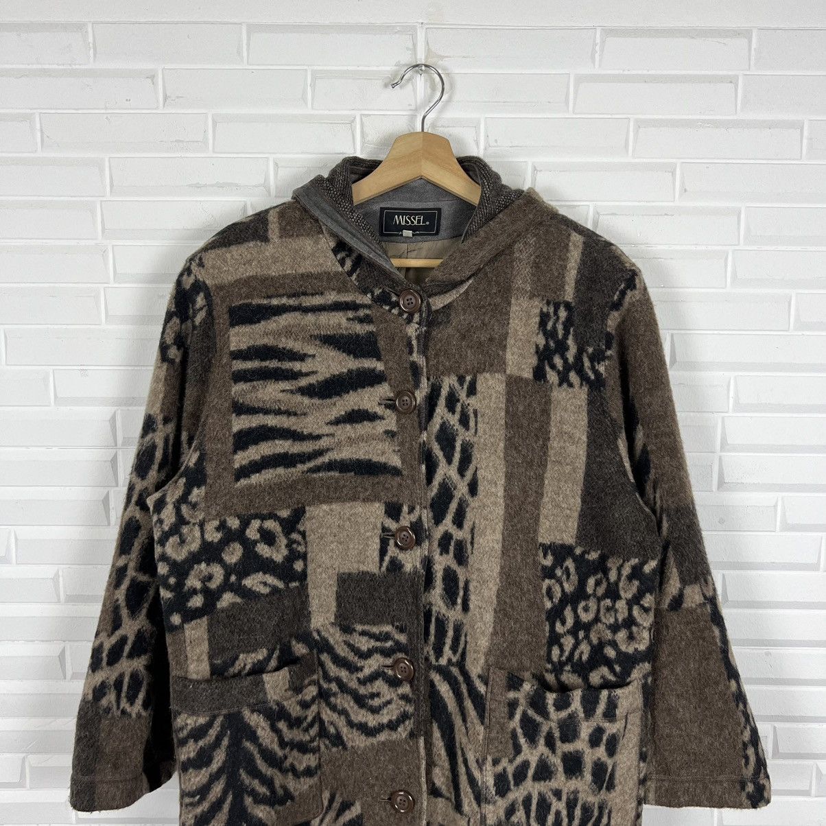Japanese Brand RARE LONG JACKET HOODIE TIGER STRIPE DESIGN MISSEL Size US L / EU 52-54 / 3 - 2 Thumbnail