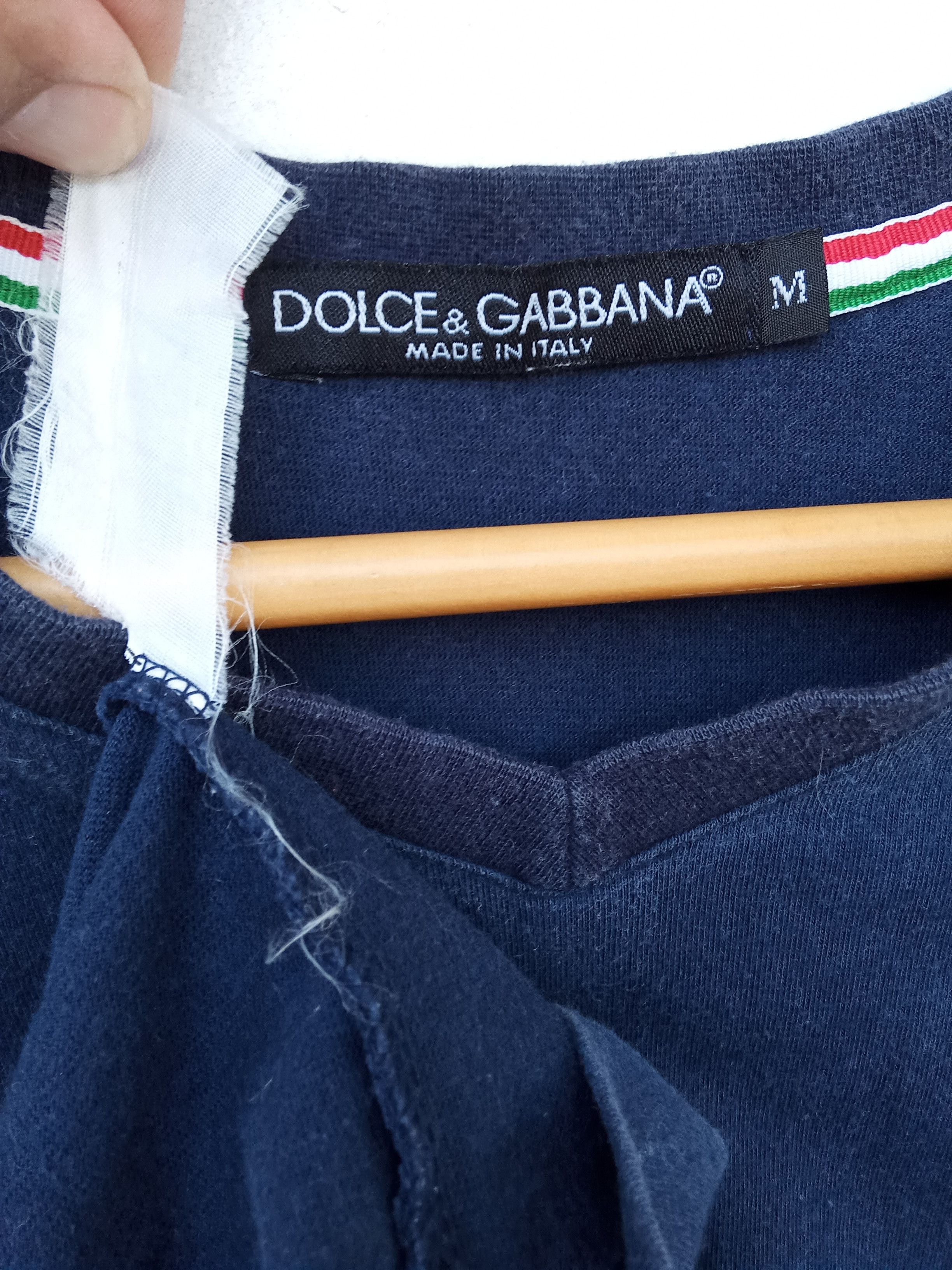 Designer × Dolce & Gabbana 🔥last drop B4 Deleted🔥Dolce & Gabbana spell out shirt Size M / US 6-8 / IT 42-44 - 3 Thumbnail