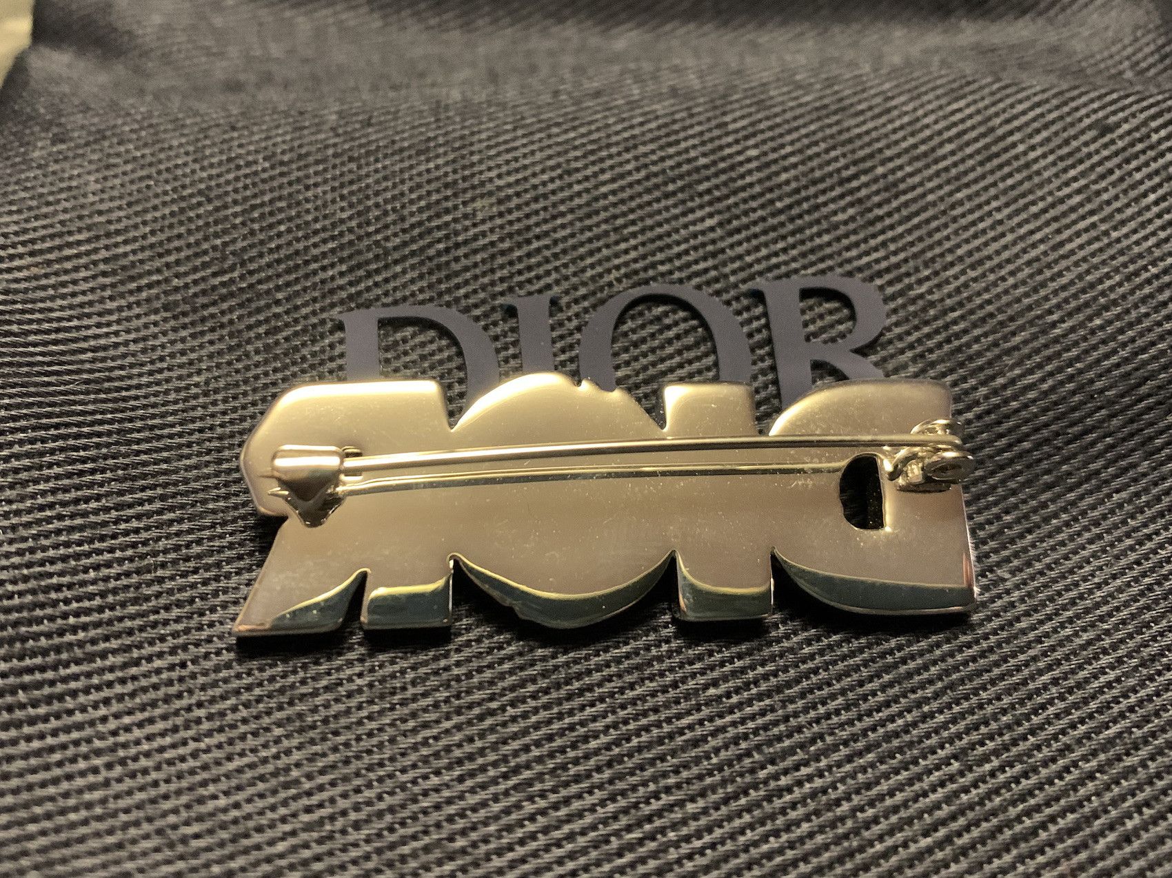Dior SS'20 Logo Pin Brooch Size ONE SIZE - 5 Thumbnail