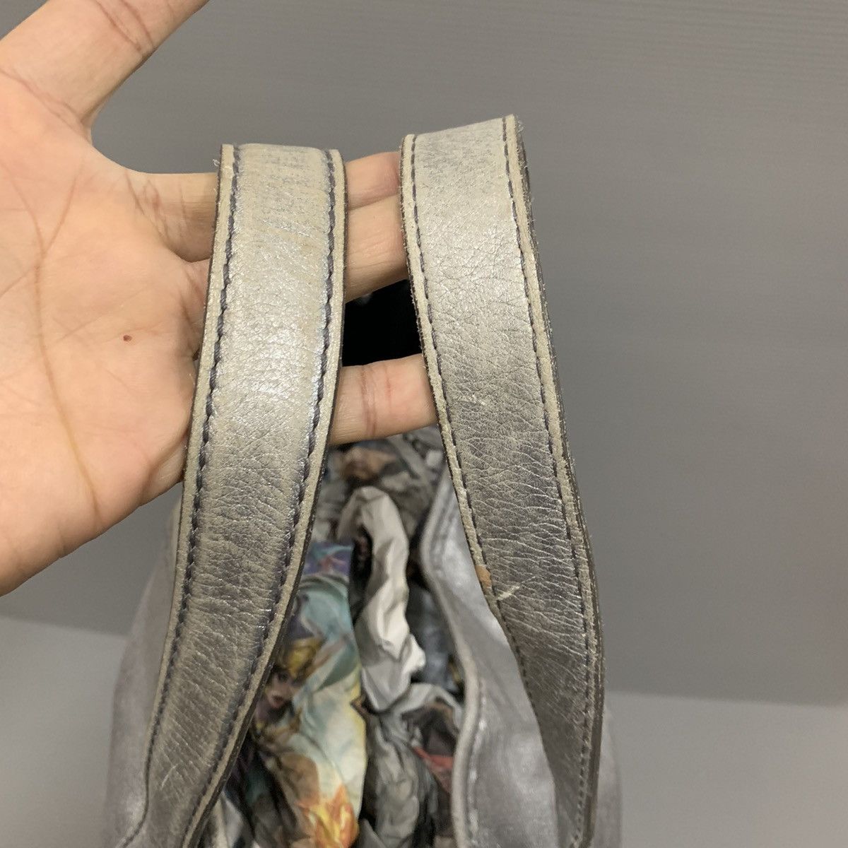 Saint Laurent Paris Yves Saint Laurent Leather Tote Bag Size ONE SIZE - 9 Thumbnail
