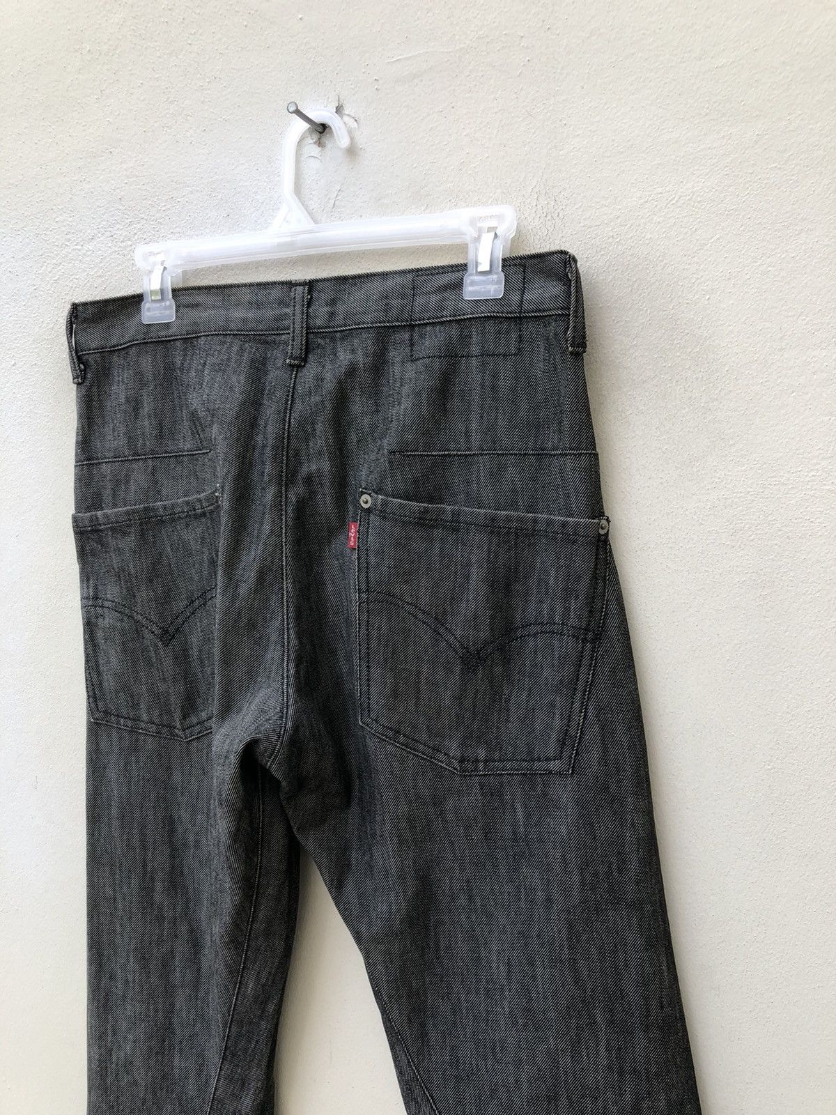 Levi's Vintage 2000 Levi’s Engineered Jeans Regular Denim Size US 31 - 20 Thumbnail