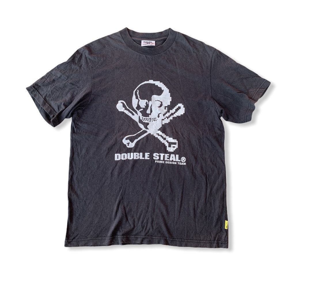 Japanese Brand JapaneseBrand Double Steal Cross Bones Skulls Tshirt Size US M / EU 48-50 / 2 - 1 Thumbnail
