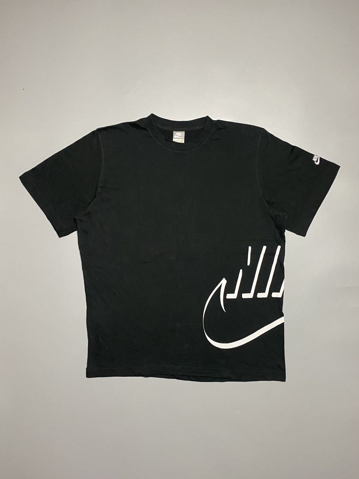 Nike Nike Big logo swoosh vintage t-shirt 2000 Size US XL / EU 56 / 4 - 1 Thumbnail