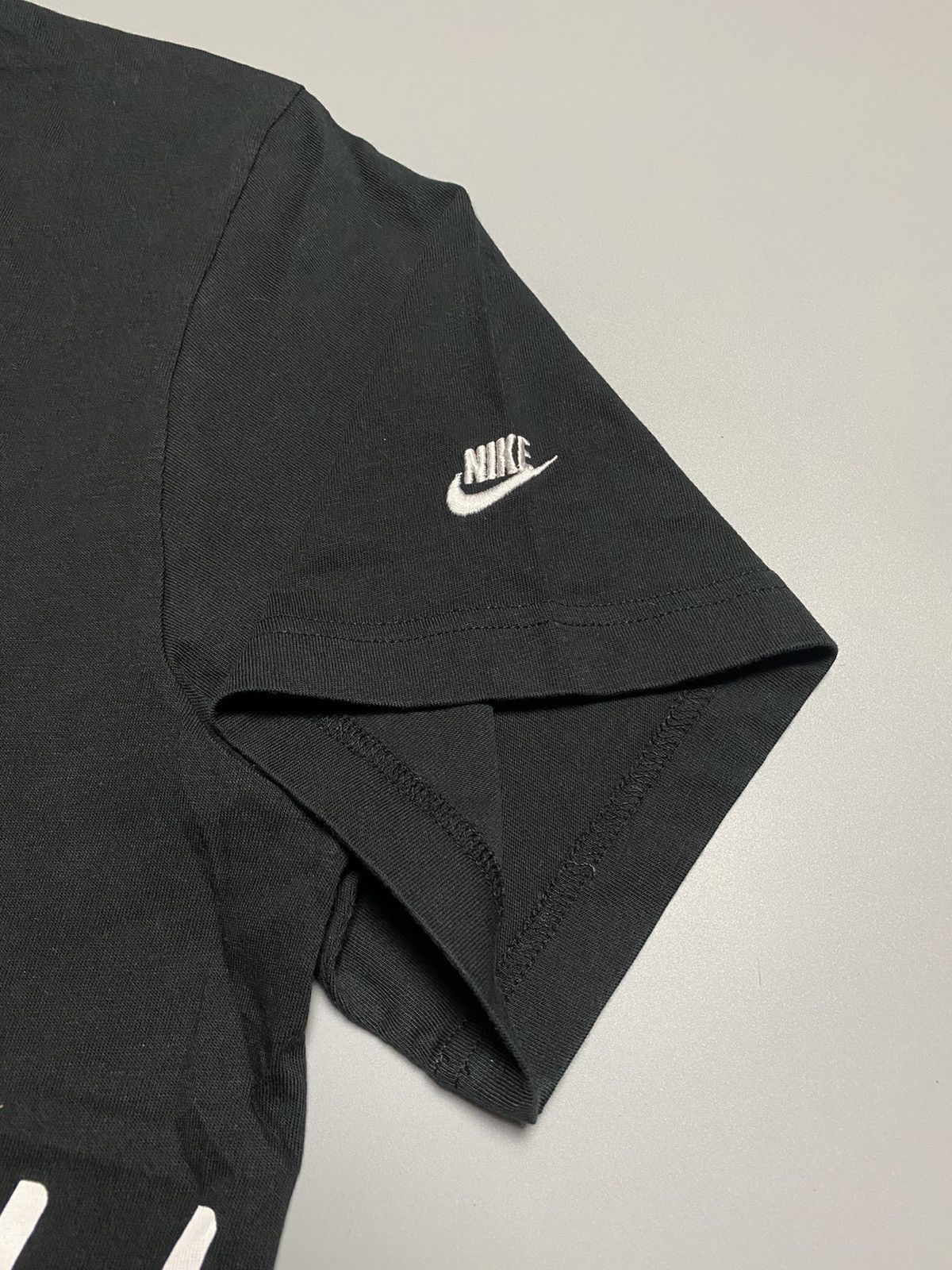 Nike Nike Big logo swoosh vintage t-shirt 2000 Size US XL / EU 56 / 4 - 8 Thumbnail