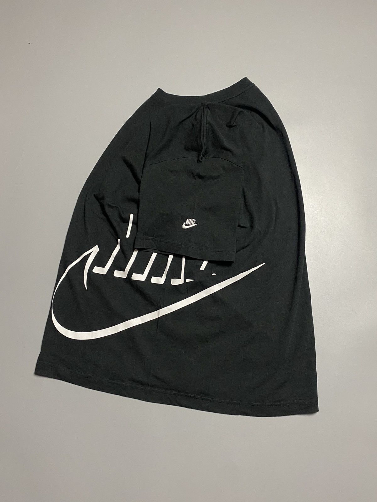 Nike Nike Big logo swoosh vintage t-shirt 2000 Size US XL / EU 56 / 4 - 2 Thumbnail
