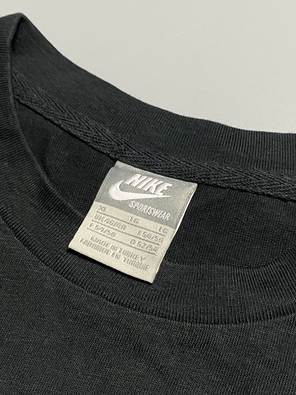 Nike Nike Big logo swoosh vintage t-shirt 2000 Size US XL / EU 56 / 4 - 6 Thumbnail