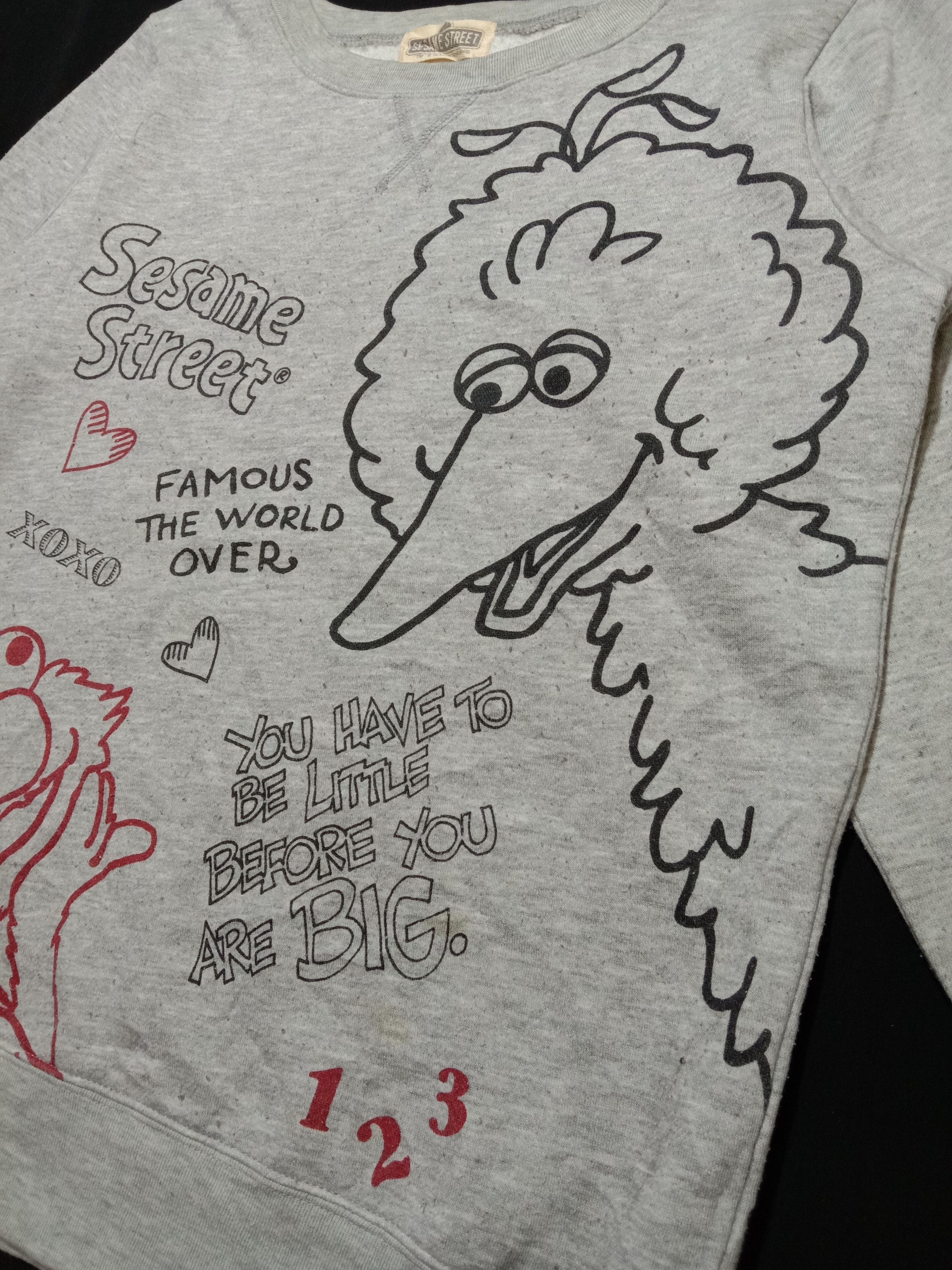 Cartoon Network Sesame Street X Elmo And Big Bird Sweatshirts Gray Color Size M / US 6-8 / IT 42-44 - 6 Thumbnail