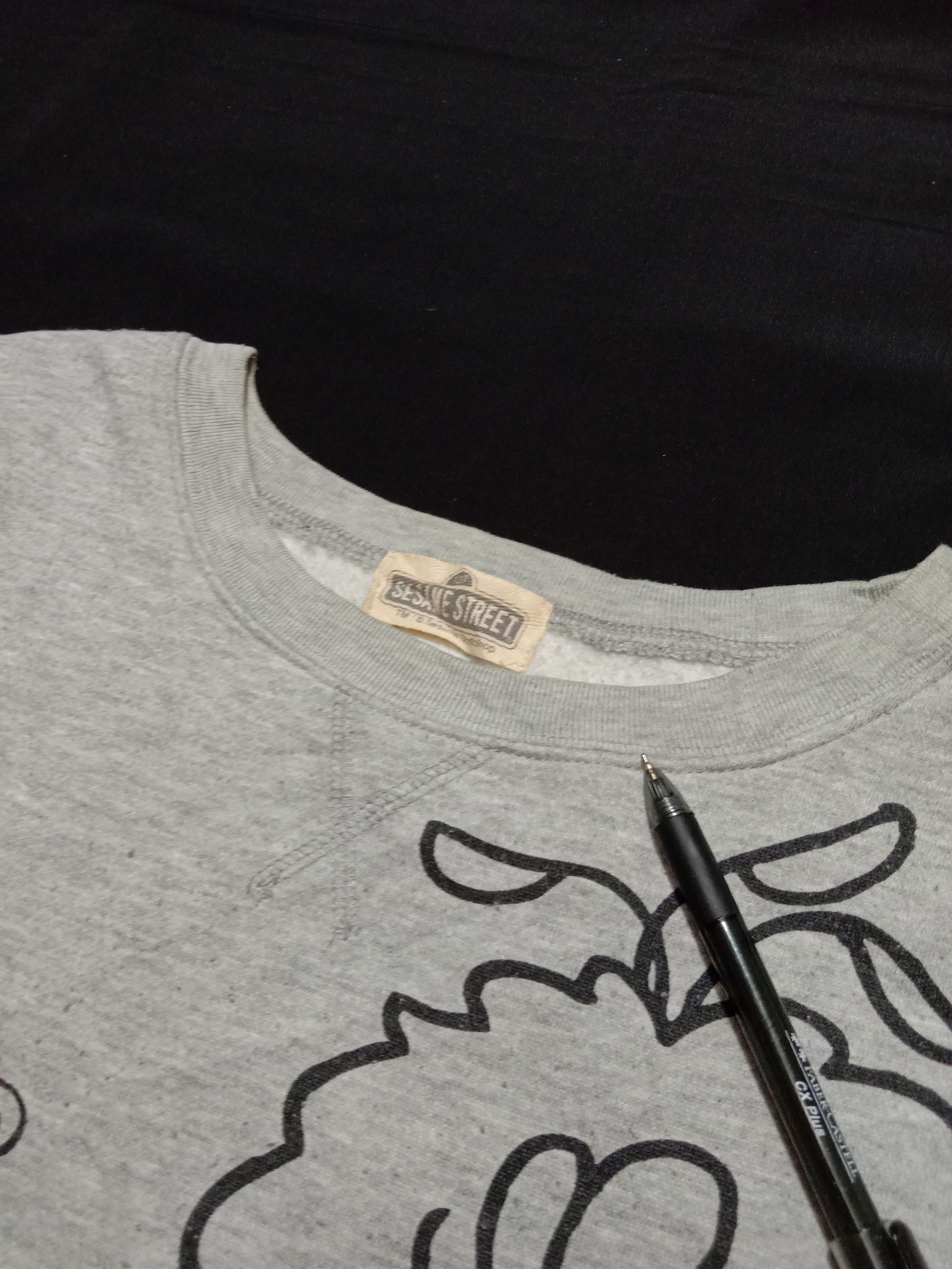 Cartoon Network Sesame Street X Elmo And Big Bird Sweatshirts Gray Color Size M / US 6-8 / IT 42-44 - 7 Thumbnail