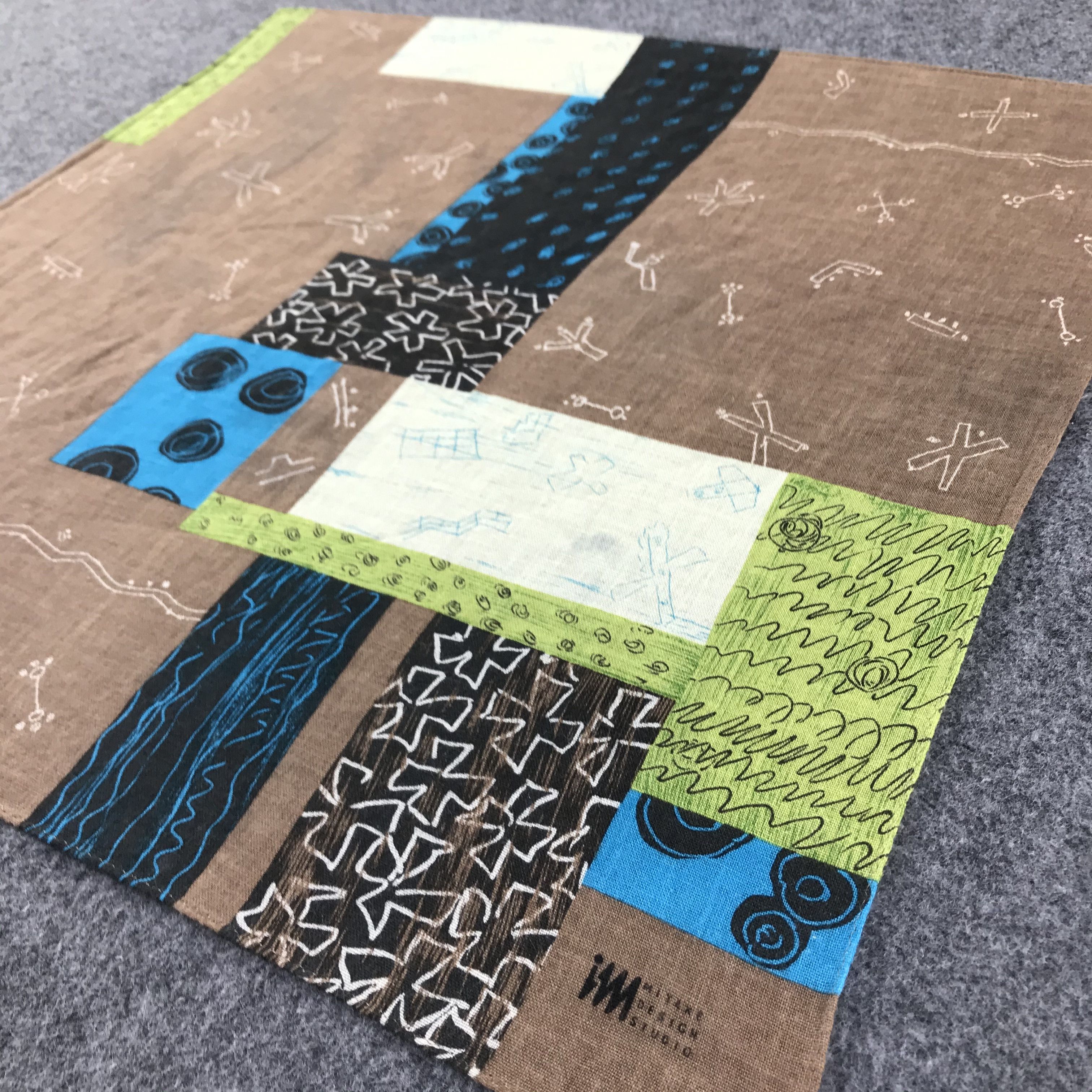 Issey Miyake Issey Miyake Abstract Handkerchief Neckerchief Bandana H308 Size ONE SIZE - 2 Thumbnail