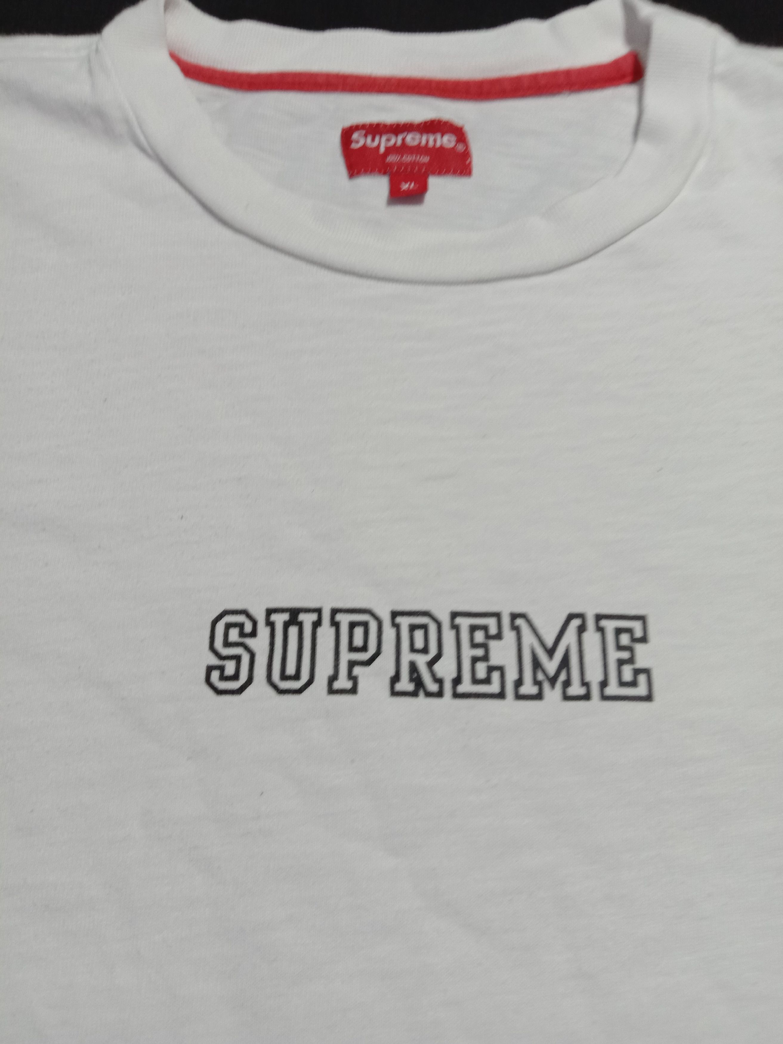 Supreme White Supreme Middle Logo Spell Out Tee Mlb Size US L / EU 52-54 / 3 - 3 Thumbnail