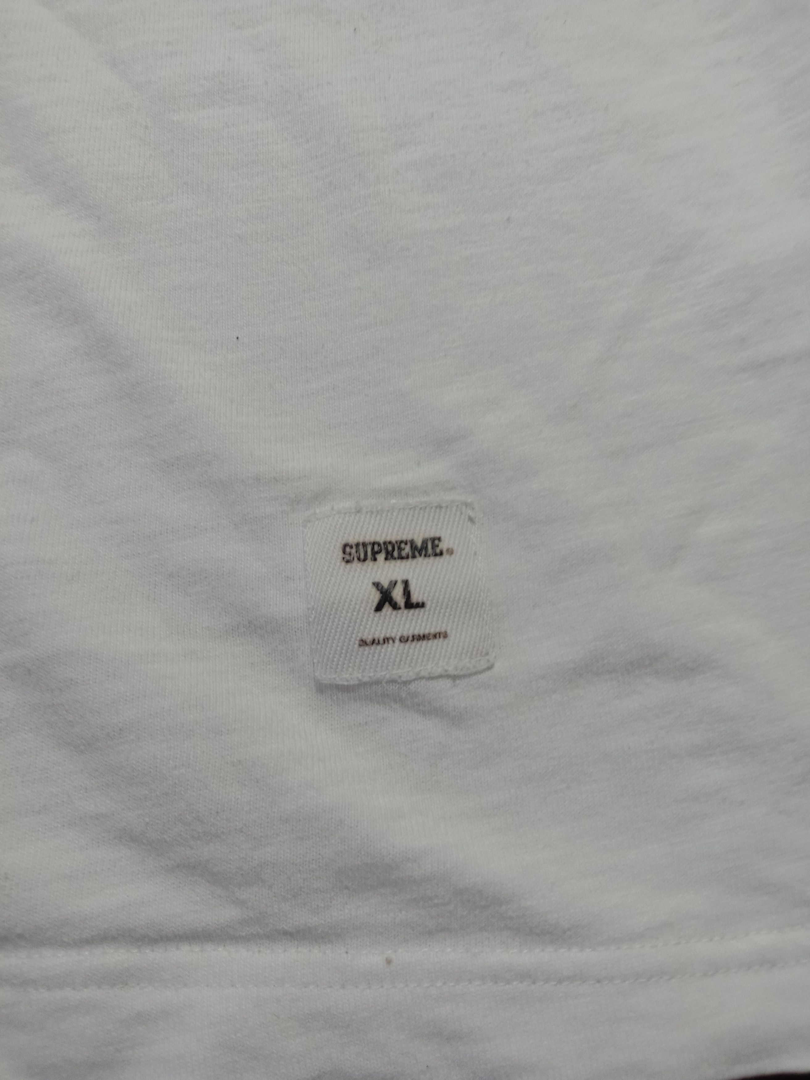 Supreme White Supreme Middle Logo Spell Out Tee Mlb Size US L / EU 52-54 / 3 - 2 Thumbnail