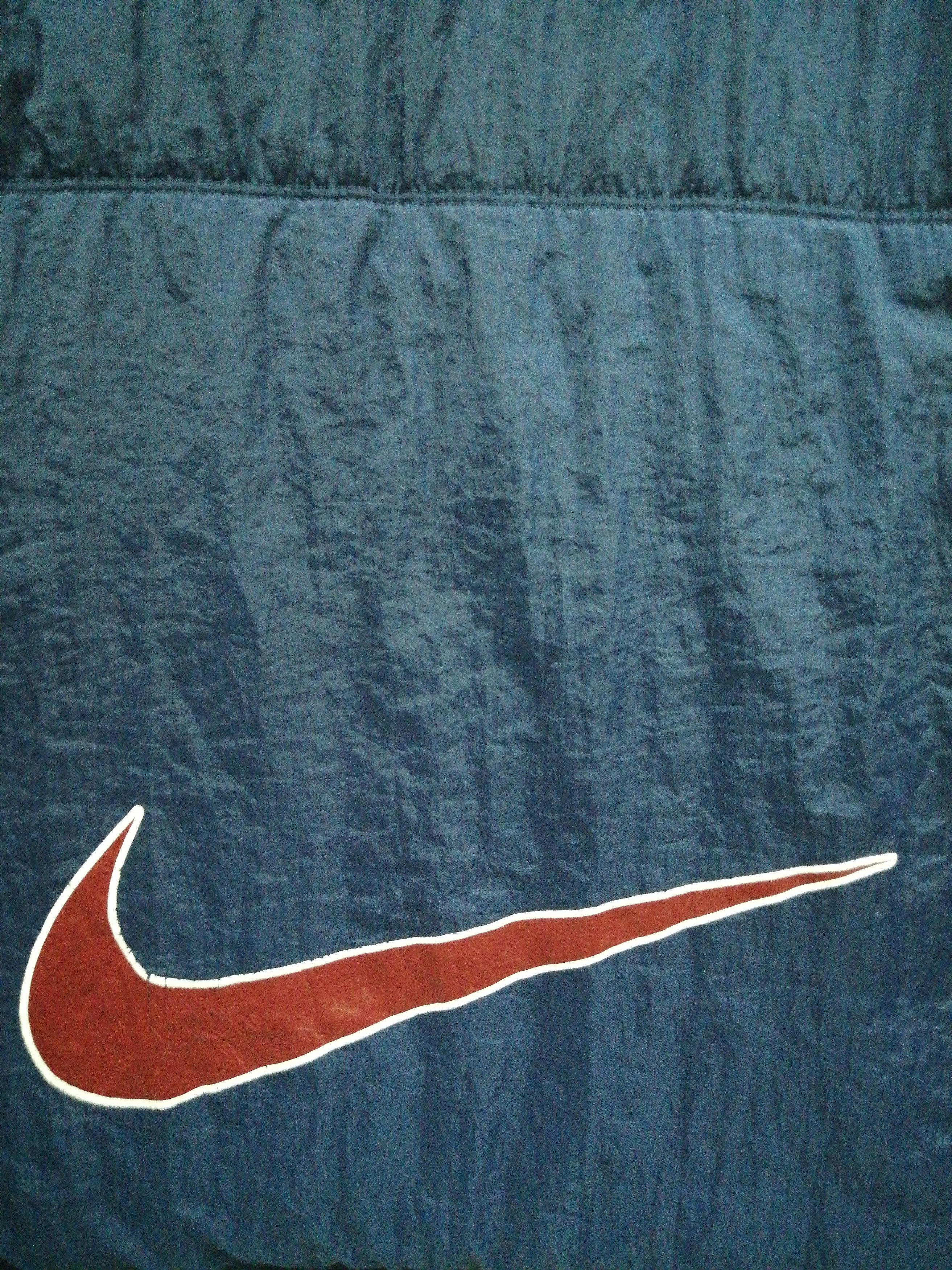 Nike × Vintage Vintage 90s Nike Swoosh Light Puffer Vest Size US M / EU 48-50 / 2 - 9 Thumbnail