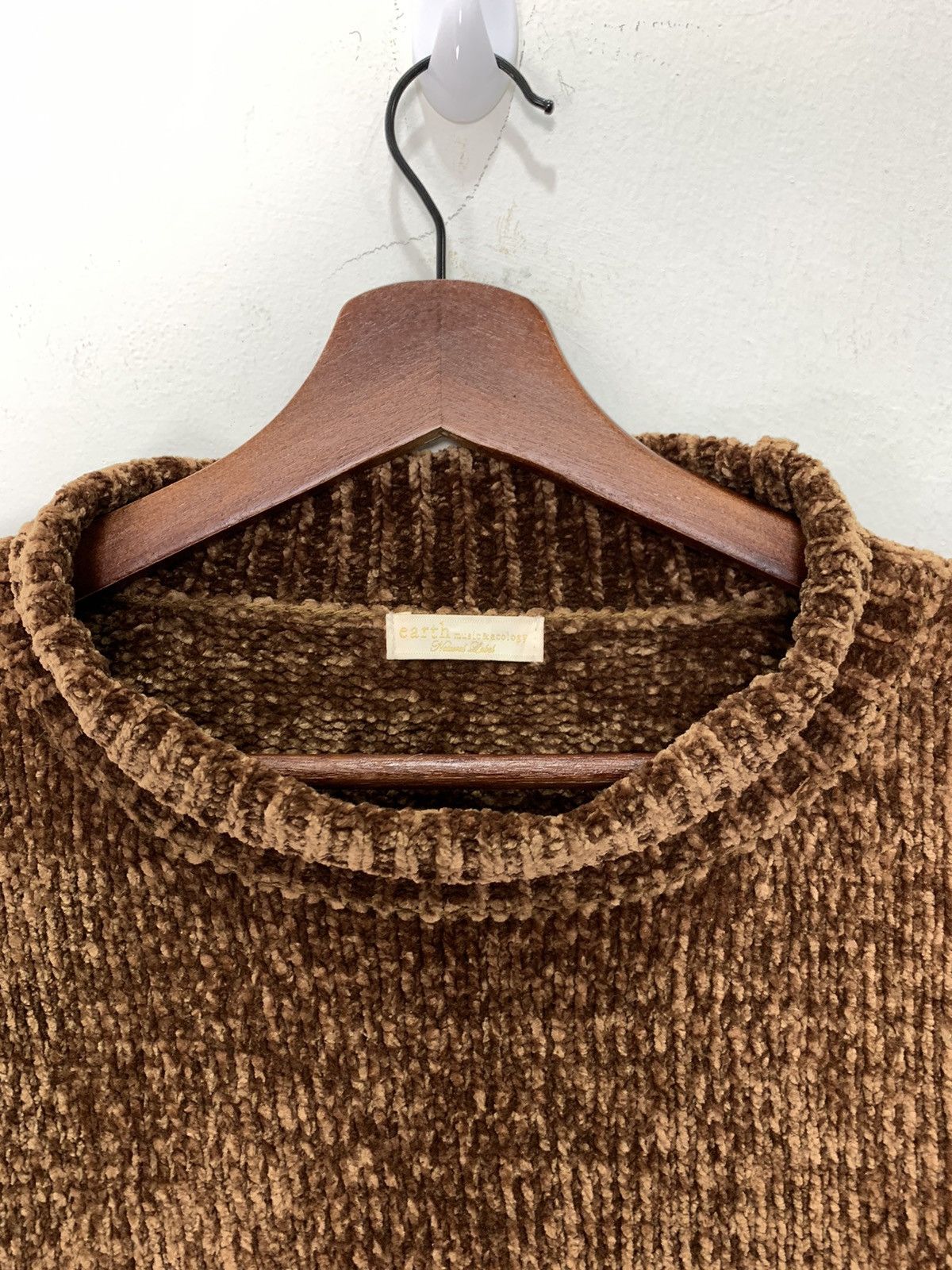 Aran Isles Knitwear × Velvet EARTHMUSIC ECOLOGY Crochet Velvet Aran Knit Croptop Sweater Size L / US 10 / IT 46 - 4 Thumbnail