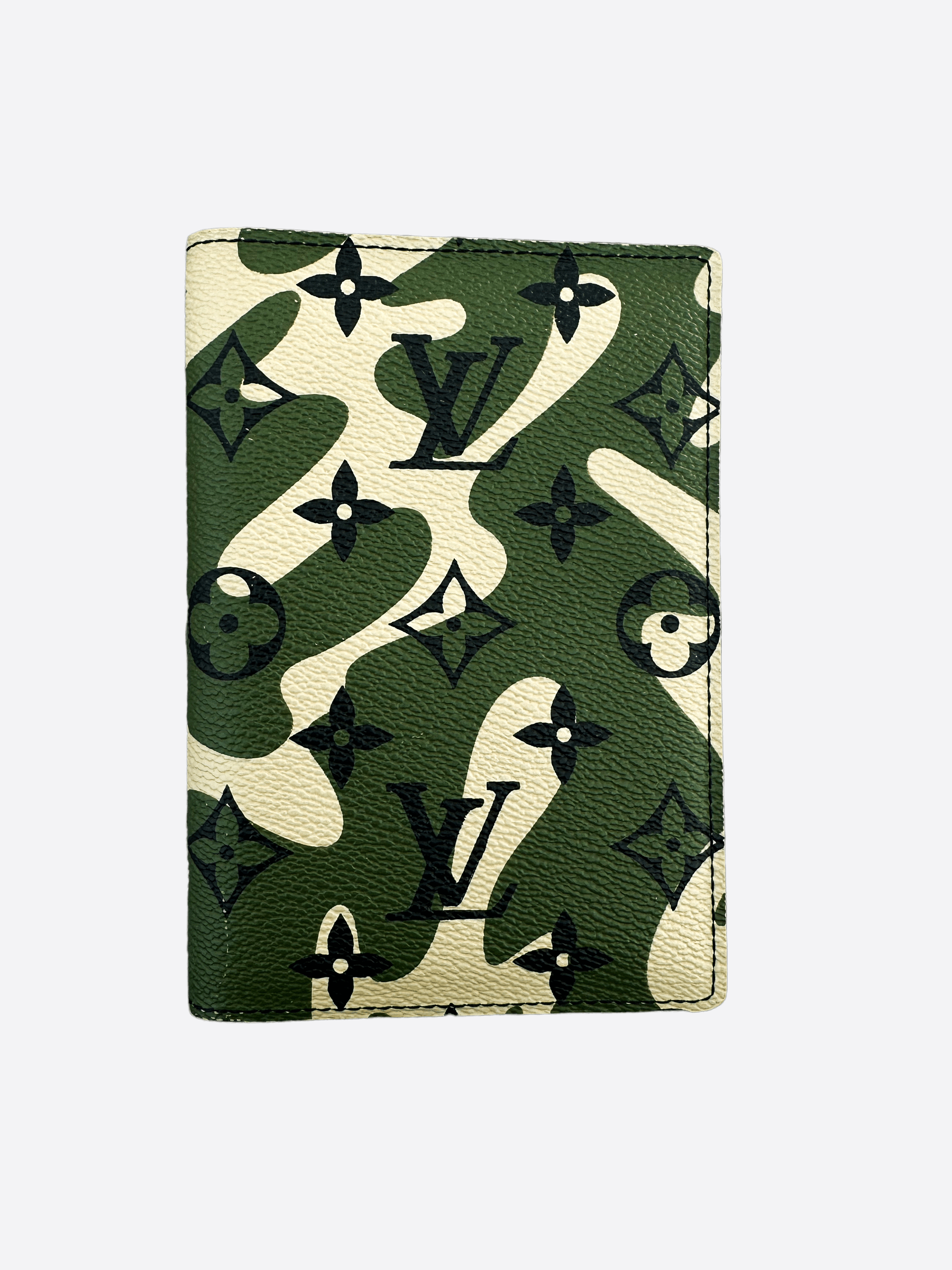 Louis Vuitton Takashi Murakami Monogramouflage Passport Cover Rare Virgil  Yeezy