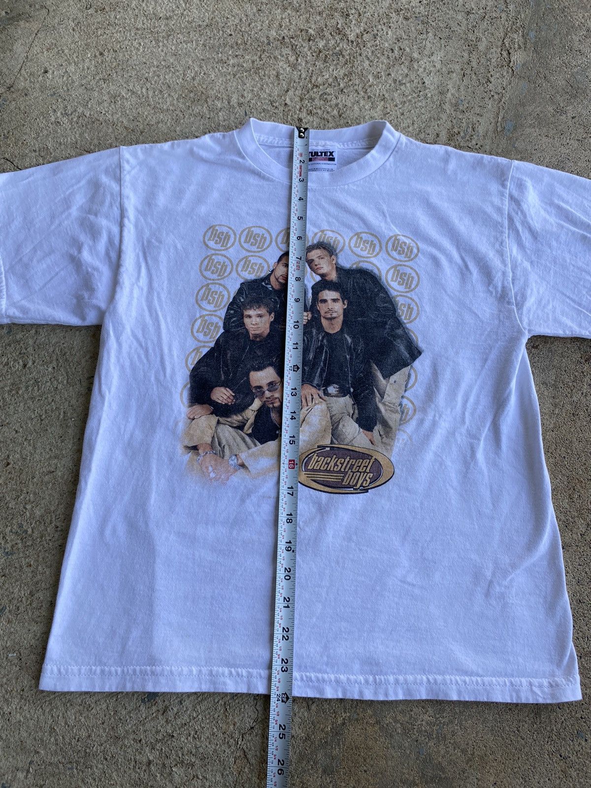 Band Tees × Vintage Vintage 90’s Backstreet Boys Band Tee Shirt Size US S / EU 44-46 / 1 - 7 Thumbnail