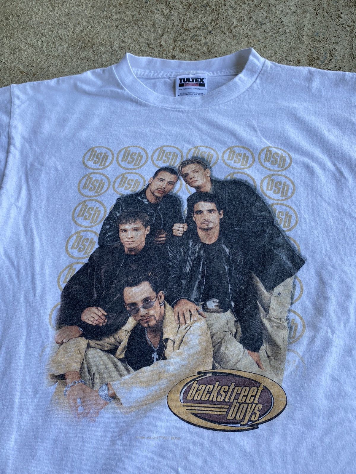 Band Tees × Vintage Vintage 90’s Backstreet Boys Band Tee Shirt Size US S / EU 44-46 / 1 - 2 Thumbnail