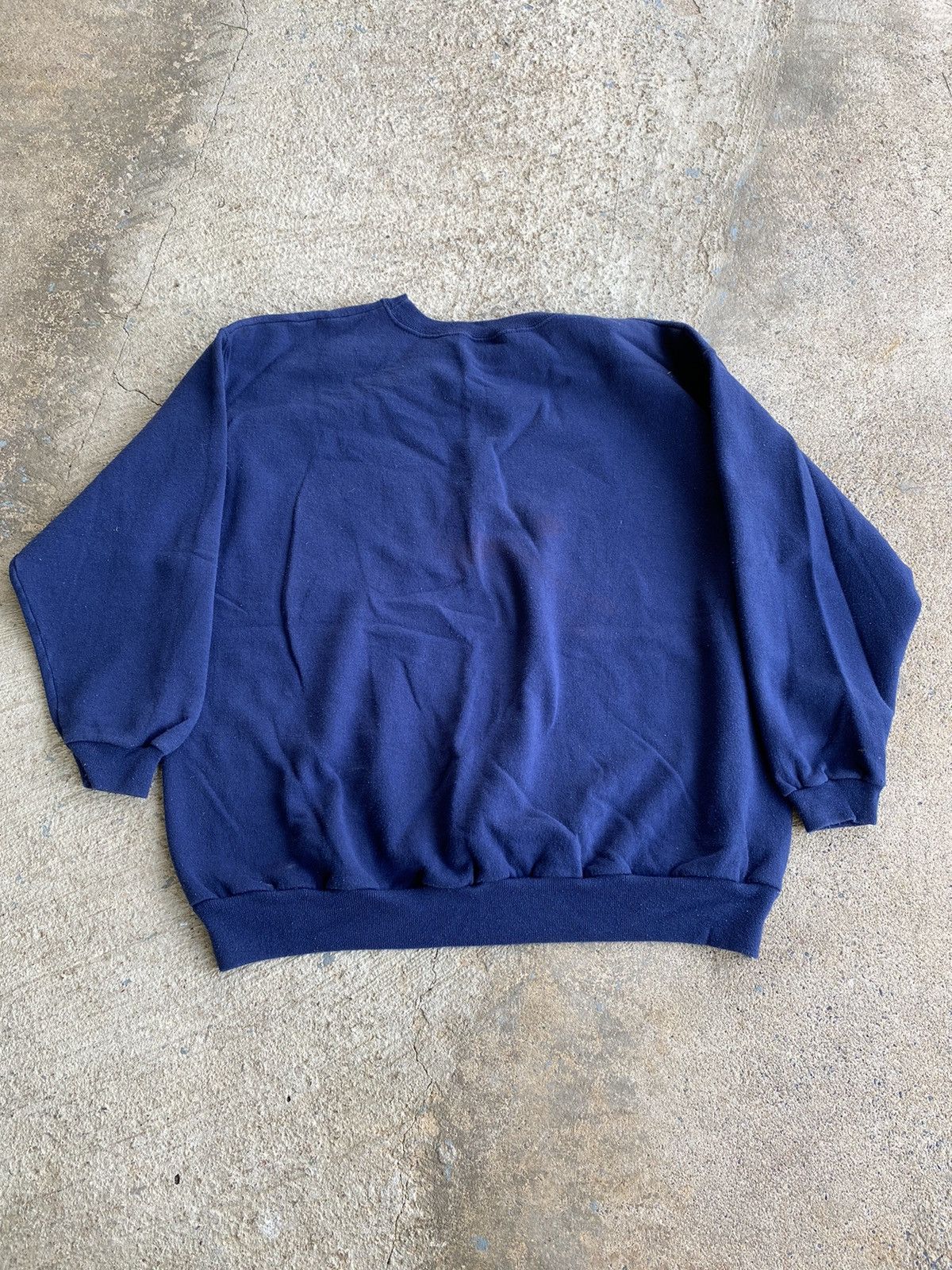 Disney × Vintage Vintage Y2K Winnie The Pooh Embroidered Sweatshirt Size US M / EU 48-50 / 2 - 6 Thumbnail