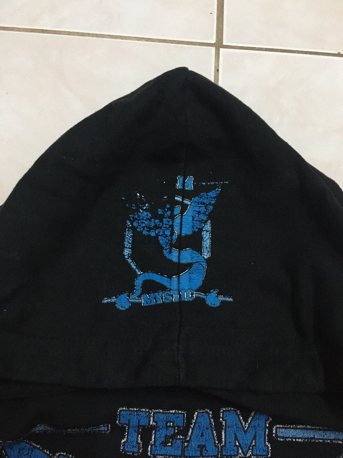 Vintage Vintage Team Mystic Hoodie by Classic Surf Wear Size US M / EU 48-50 / 2 - 5 Thumbnail