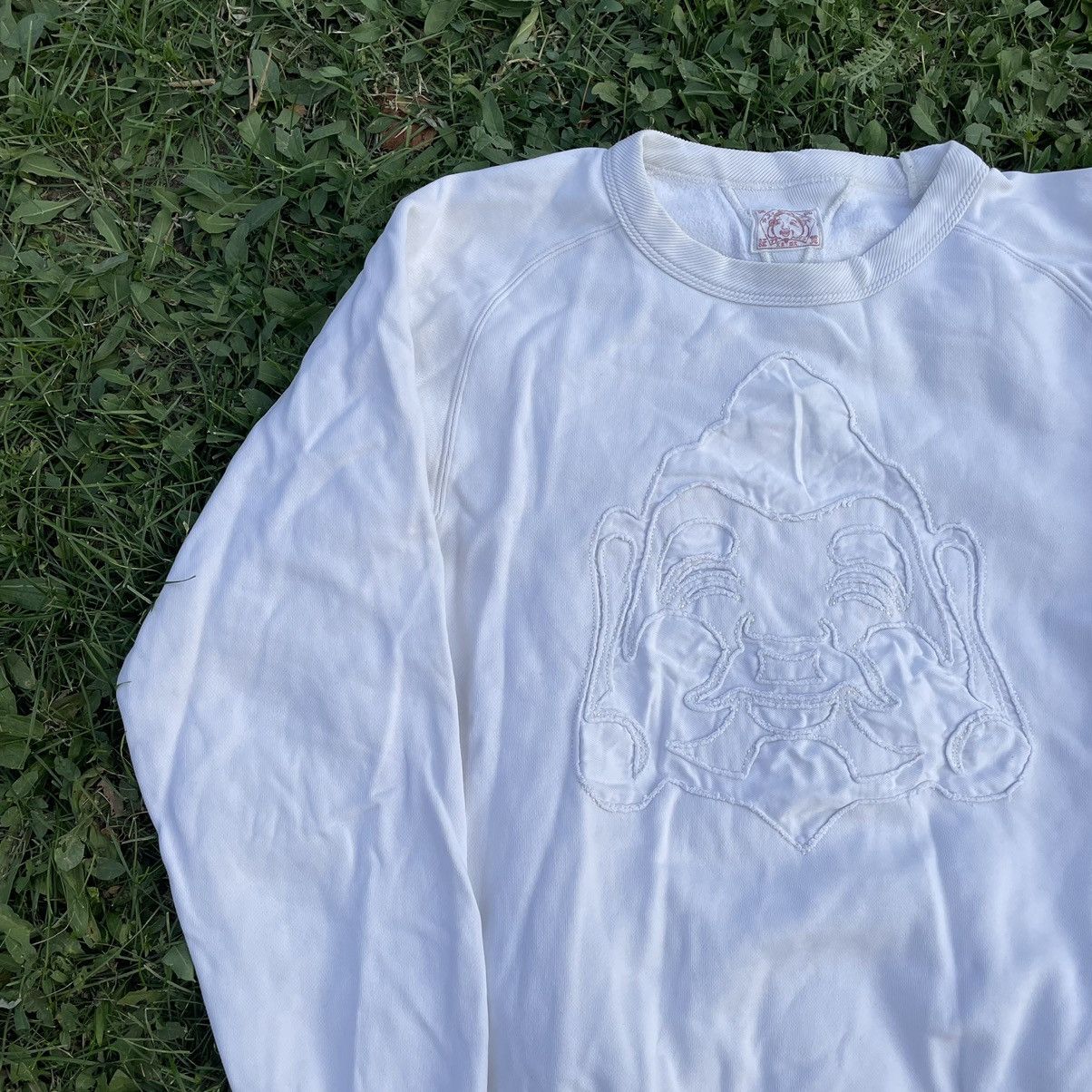 Vintage Vintage 90s Evisu Embroidered Crewneck Streetwear Baggy M Size US M / EU 48-50 / 2 - 2 Thumbnail
