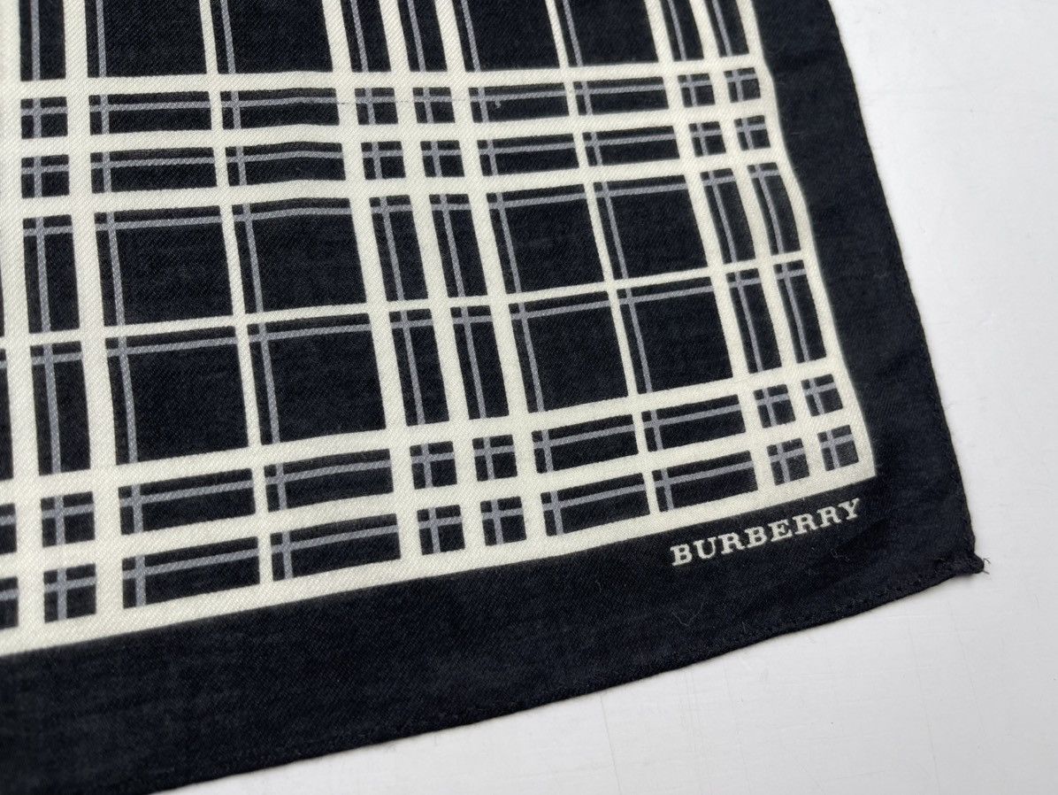 Burberry × Other burberry bandana handkerchief neckerchief scarf HC0410 Size ONE SIZE - 3 Thumbnail