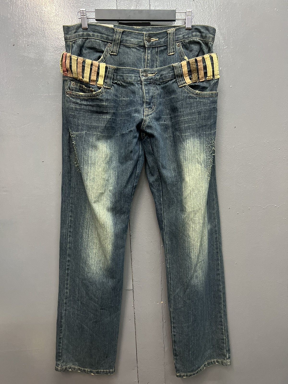 Japanese Brand VINTAGE AND STYLE JEANS DOUBLE WAIST SIZE 34 Size US 34 / EU 50 - 1 Thumbnail
