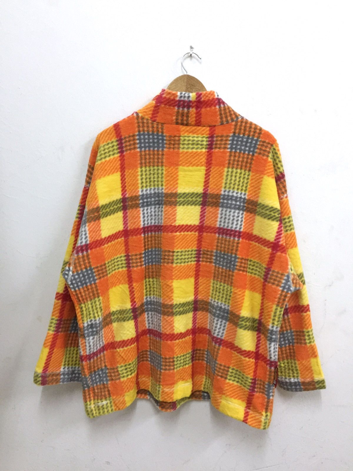 Ellesse Vtg 90s Ellesse Bull Striking Color Sweatshirt Size US XL / EU 56 / 4 - 2 Thumbnail