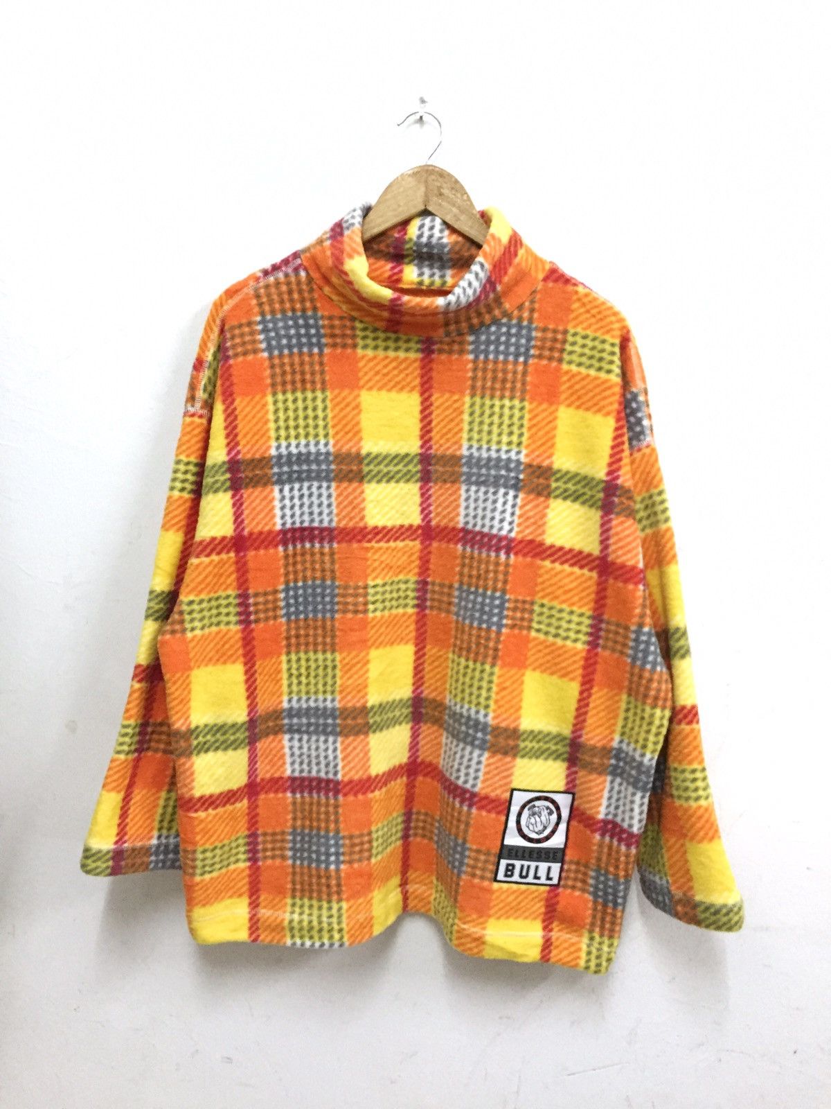 Ellesse Vtg 90s Ellesse Bull Striking Color Sweatshirt Size US XL / EU 56 / 4 - 1 Thumbnail