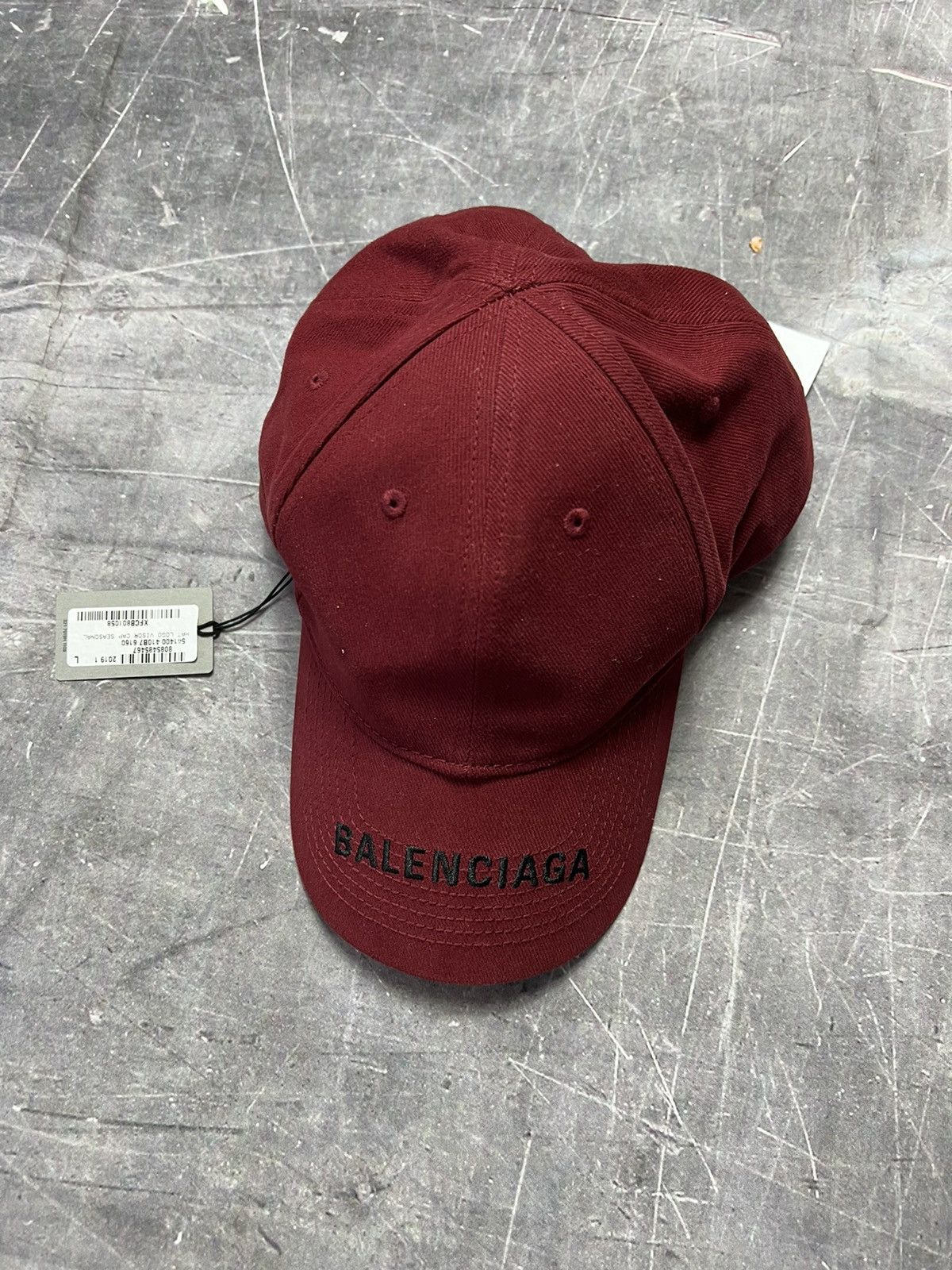Balenciaga Balenciaga Embroidered Logo Hat Size ONE SIZE - 1 Thumbnail
