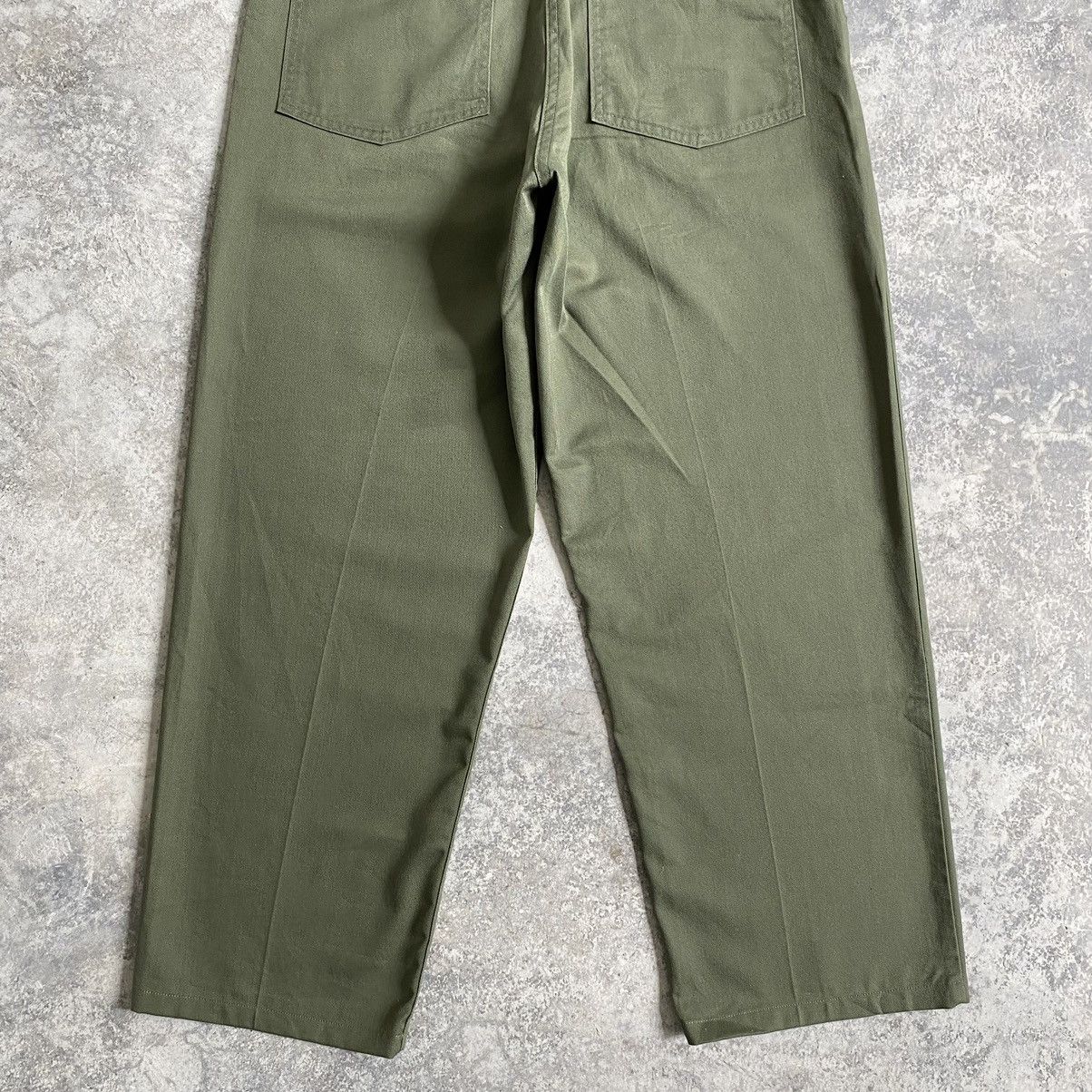Vintage Vintage OG 507 Fatigue Military Cropped Baker Pants Size US 32 / EU 48 - 12 Thumbnail