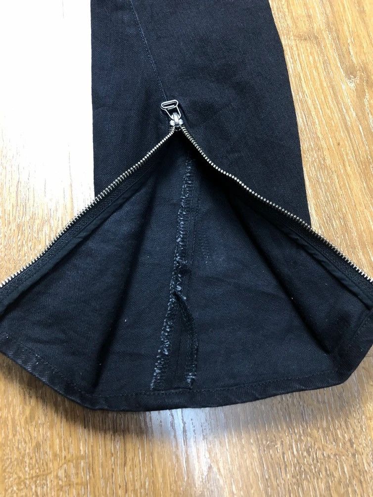 Japanese Brand japanese JieDa Bondage Zipper Jeans Size US 33 - 11 Thumbnail