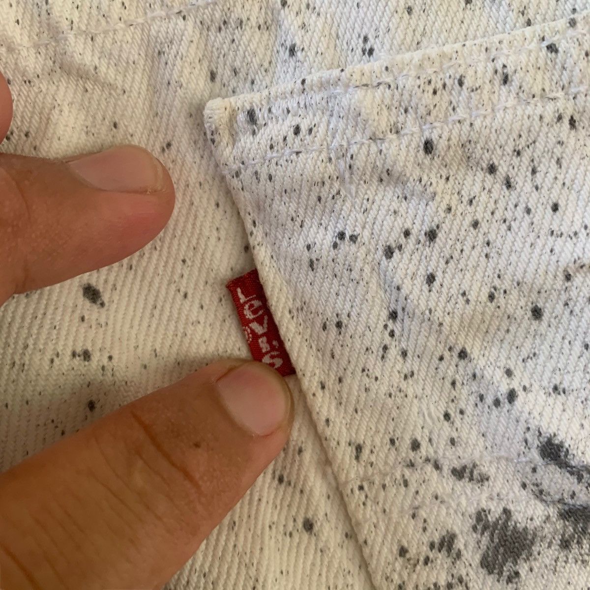 Levi's Levi’s 501 Button 552 Distressed Short Pant Thrashed Size US 29 - 8 Thumbnail