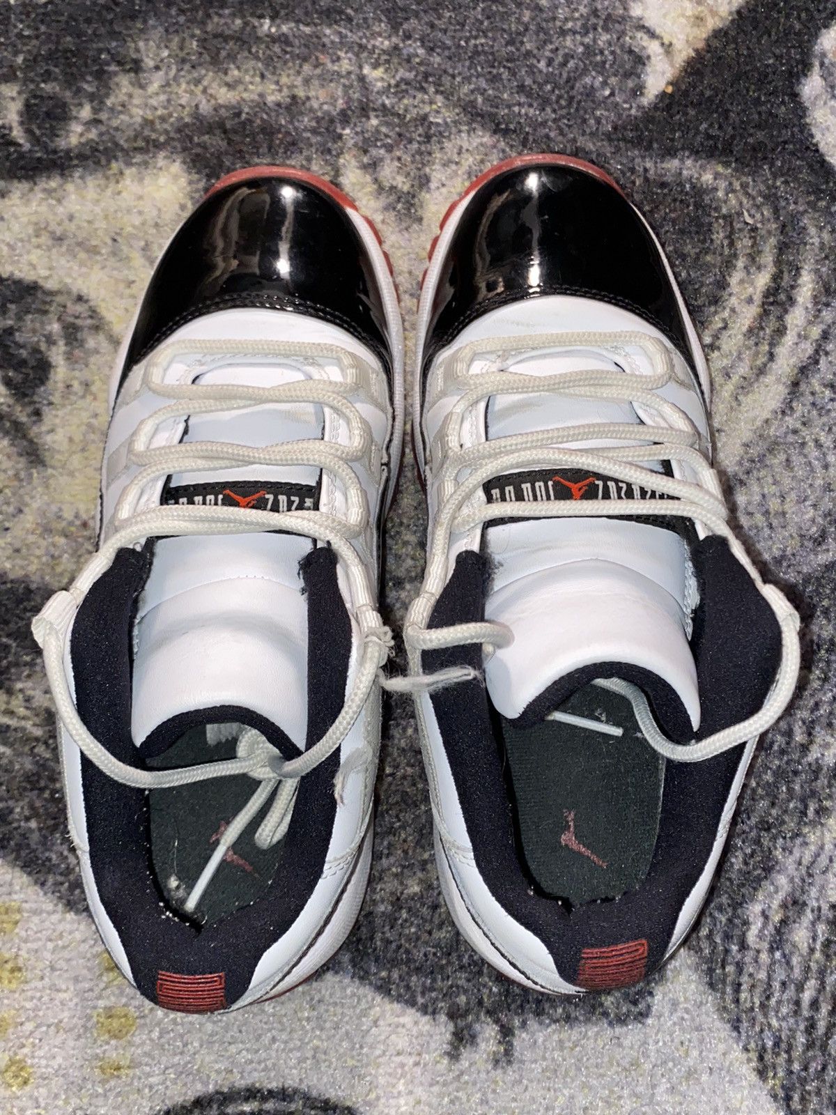 Jordan Brand × Nike Jordan 11 Retro Low Concord Bred (4Y Grade School) Size US 5.5 / IT 35.5 - 5 Thumbnail