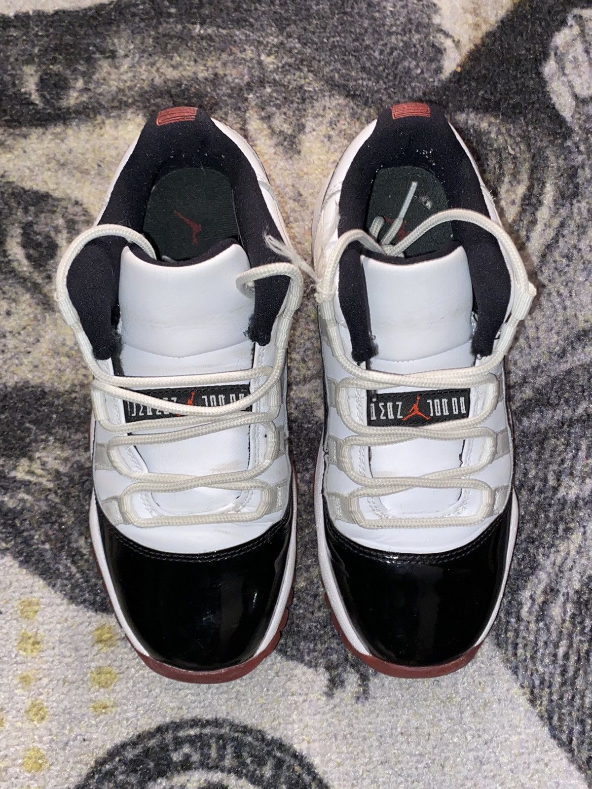 Jordan Brand × Nike Jordan 11 Retro Low Concord Bred (4Y Grade School) Size US 5.5 / IT 35.5 - 3 Thumbnail