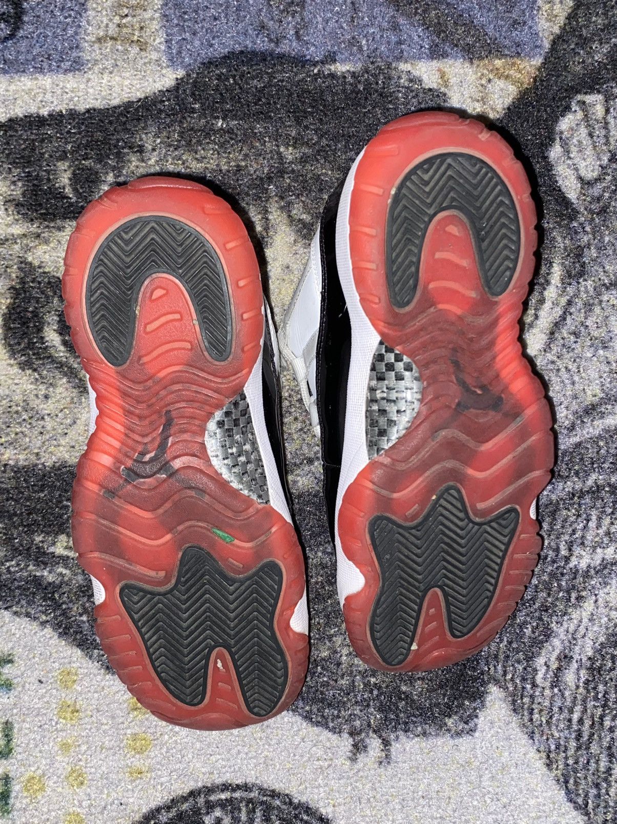 Jordan Brand × Nike Jordan 11 Retro Low Concord Bred (4Y Grade School) Size US 5.5 / IT 35.5 - 7 Thumbnail