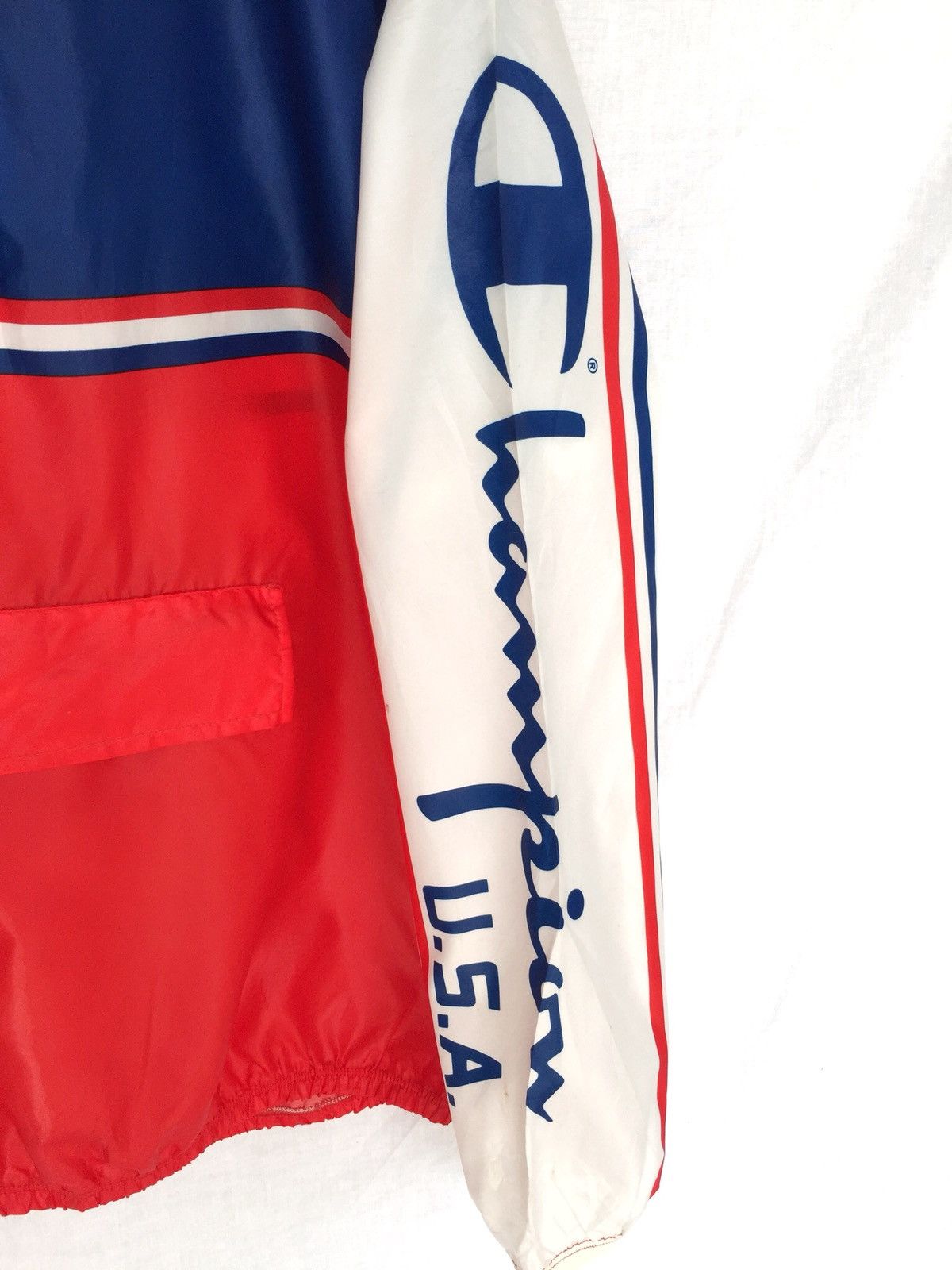 Champion HEAT🔥Champion 90s Abstract Color Zip Nylon Jacket Size US L / EU 52-54 / 3 - 4 Thumbnail
