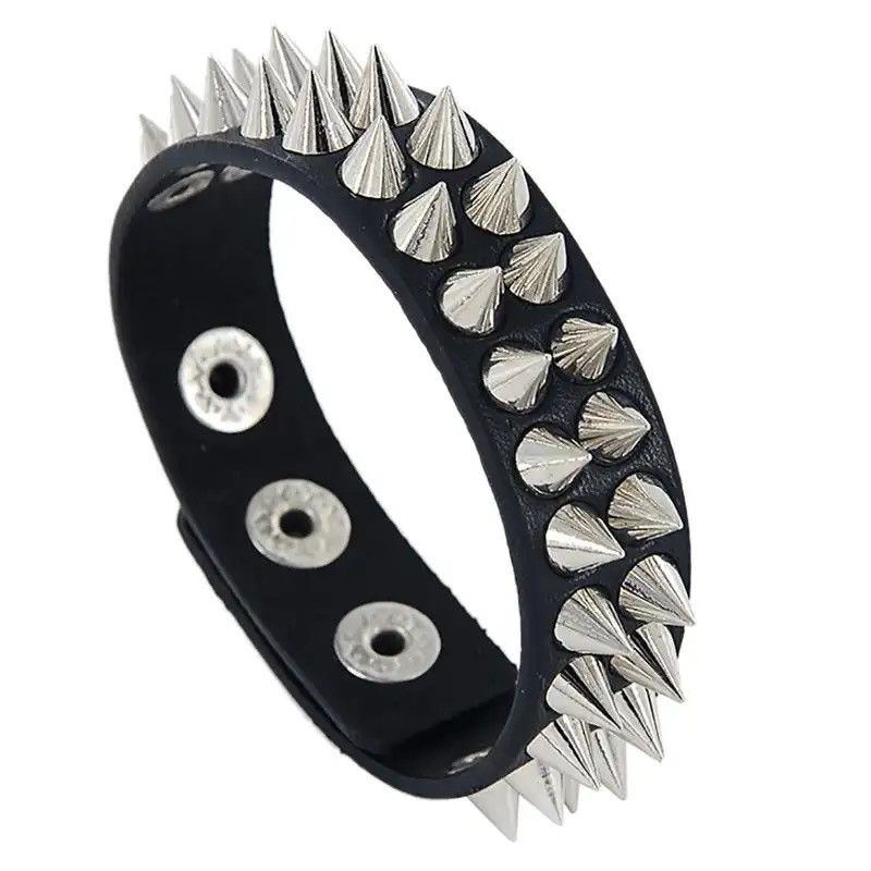 Other × Vintage Cuspidal Spikes Rivet Cone Stud Bracelets Size ONE SIZE - 1 Thumbnail