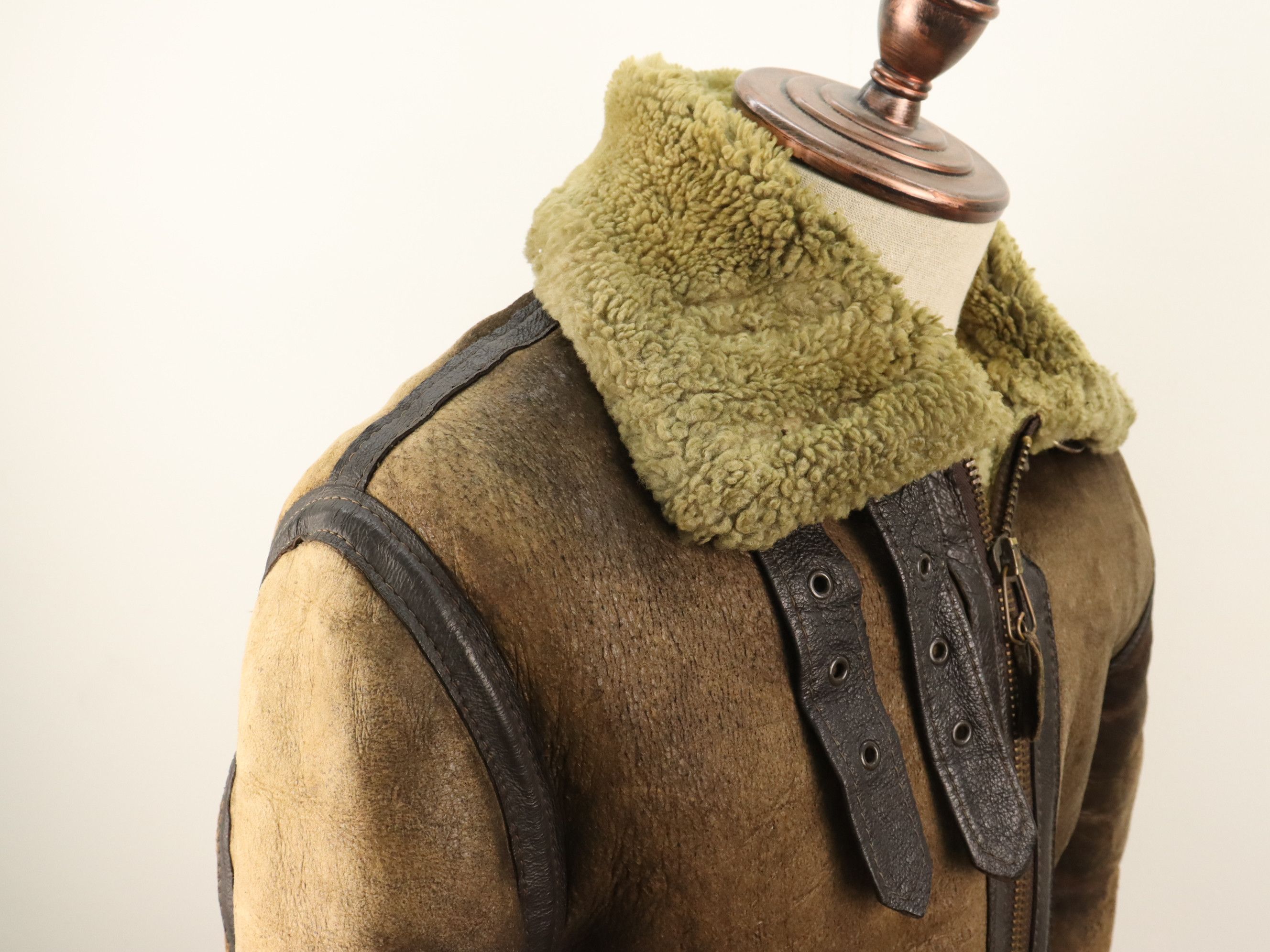 Schott Schott Type B-3 Bomber Flight Shearling Leather USAAF Jkt Size US M / EU 48-50 / 2 - 8 Thumbnail