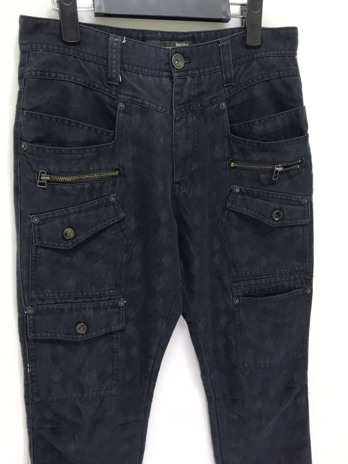 Mossimo Bush Pant Checked Black Cropped Pant Size US 30 / EU 46 - 1 Thumbnail