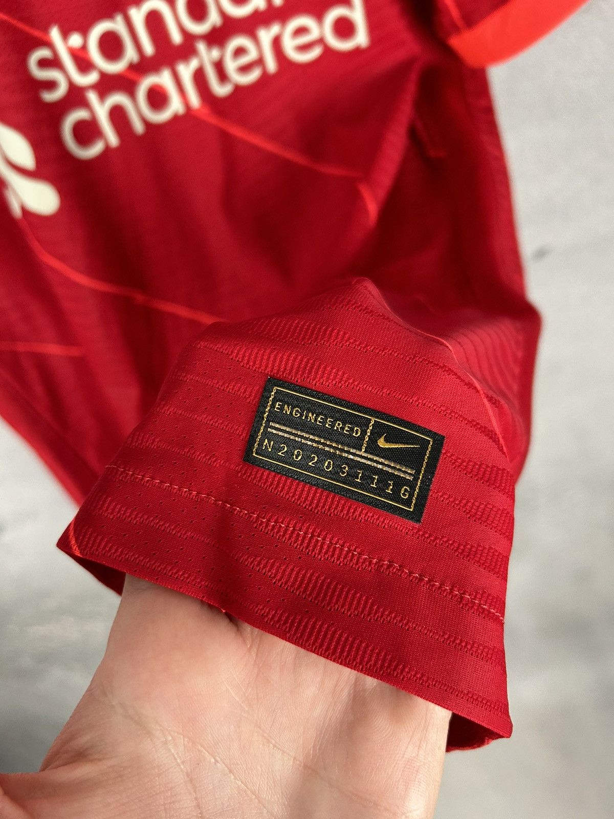Nike Liverpool FC 2020/2021 Soccer Jersey Football Size US M / EU 48-50 / 2 - 7 Thumbnail