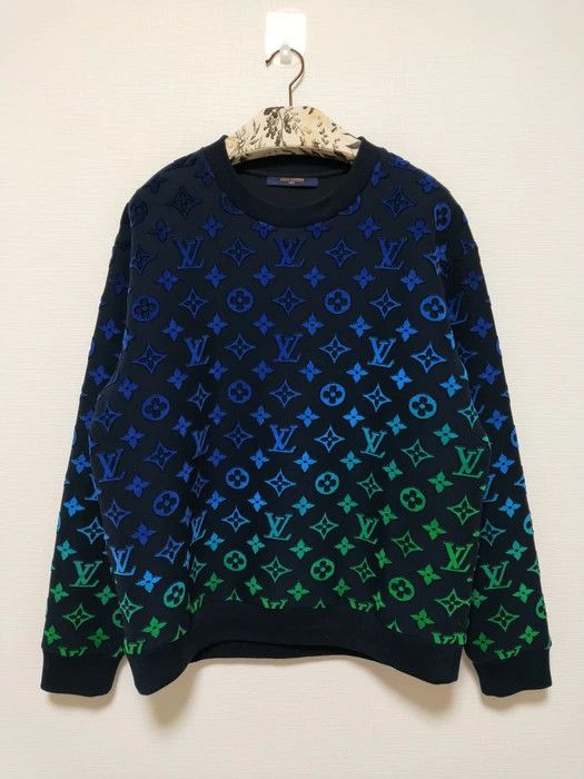 Louis Vuitton 2022 Gradient Monogram Fil Coupé Sweatshirt w/ Tags