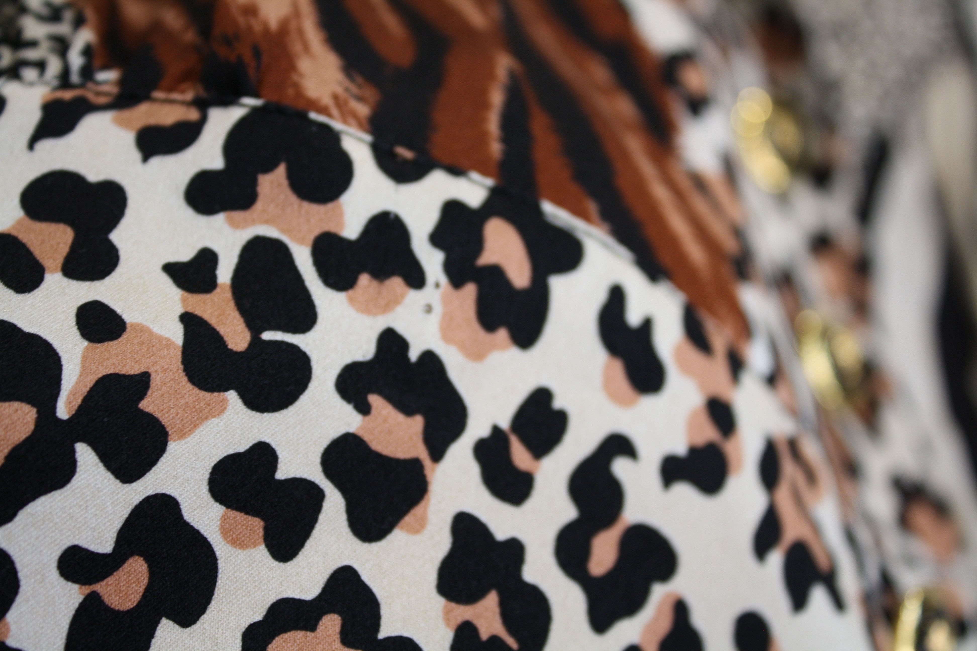 Escada Vintage Escada Silk Blazer Shirt Leopard Size XS / US 0-2 / IT 36-38 - 12 Thumbnail