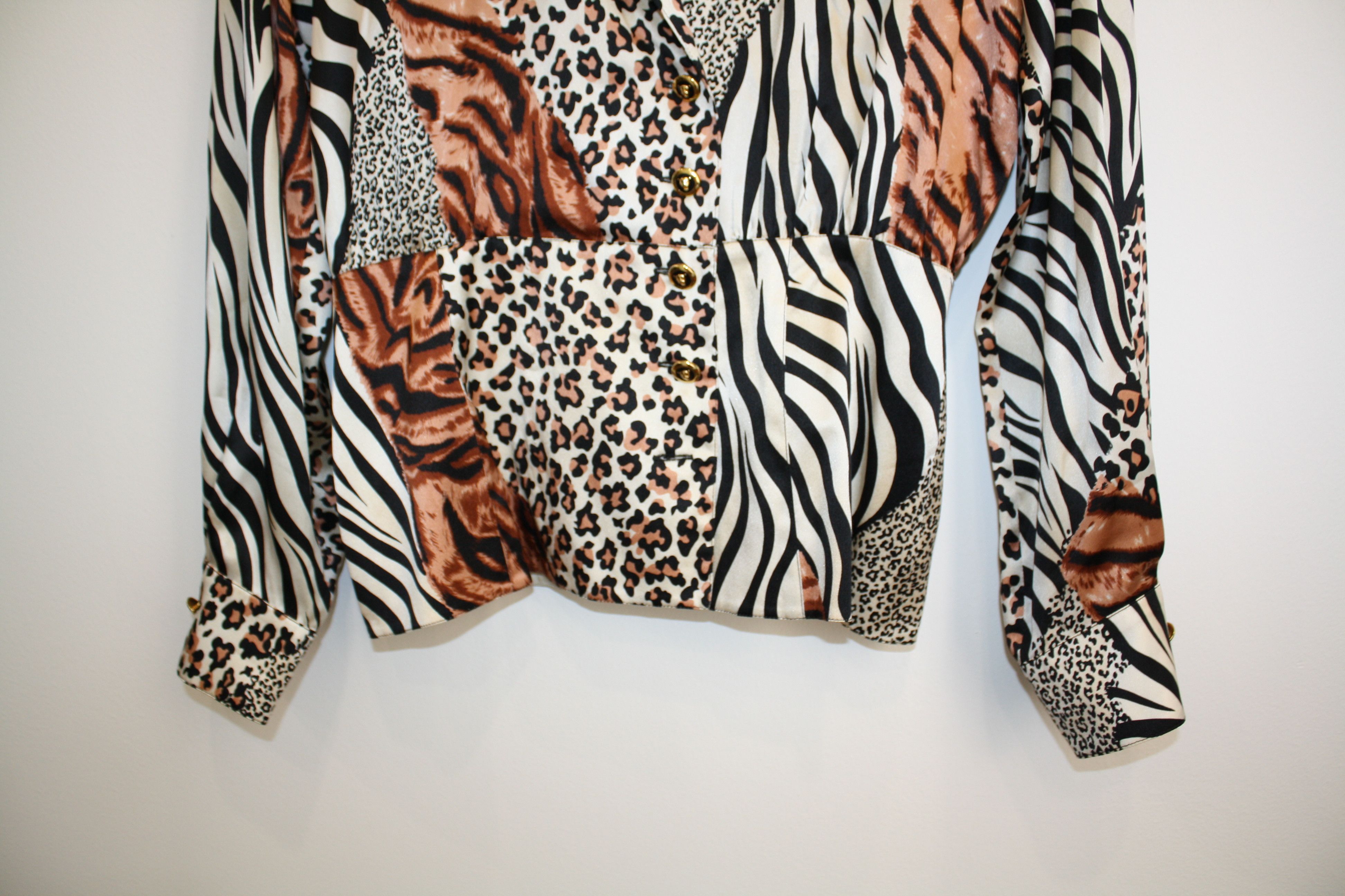 Escada Vintage Escada Silk Blazer Shirt Leopard Size XS / US 0-2 / IT 36-38 - 2 Thumbnail