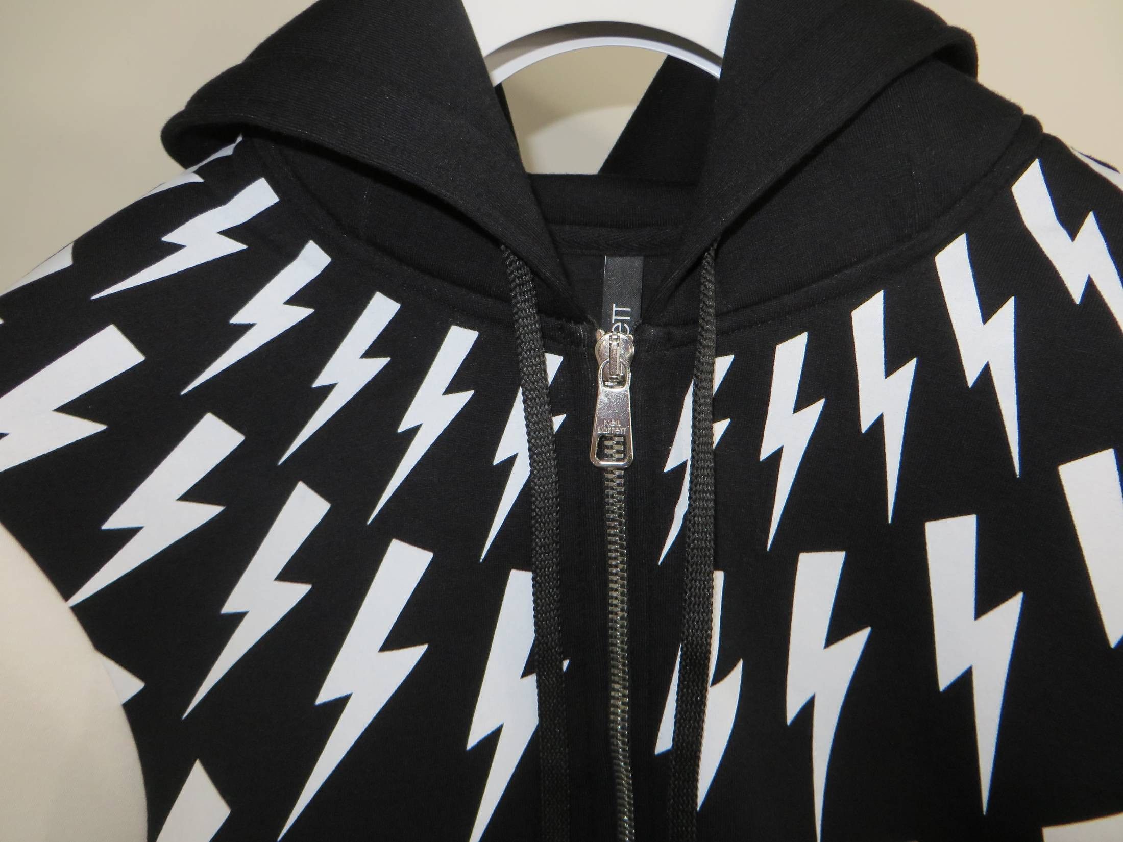 Neil Barrett Oversized Lightning bolt-print hoodie Size US XXS / EU 40 - 6 Thumbnail