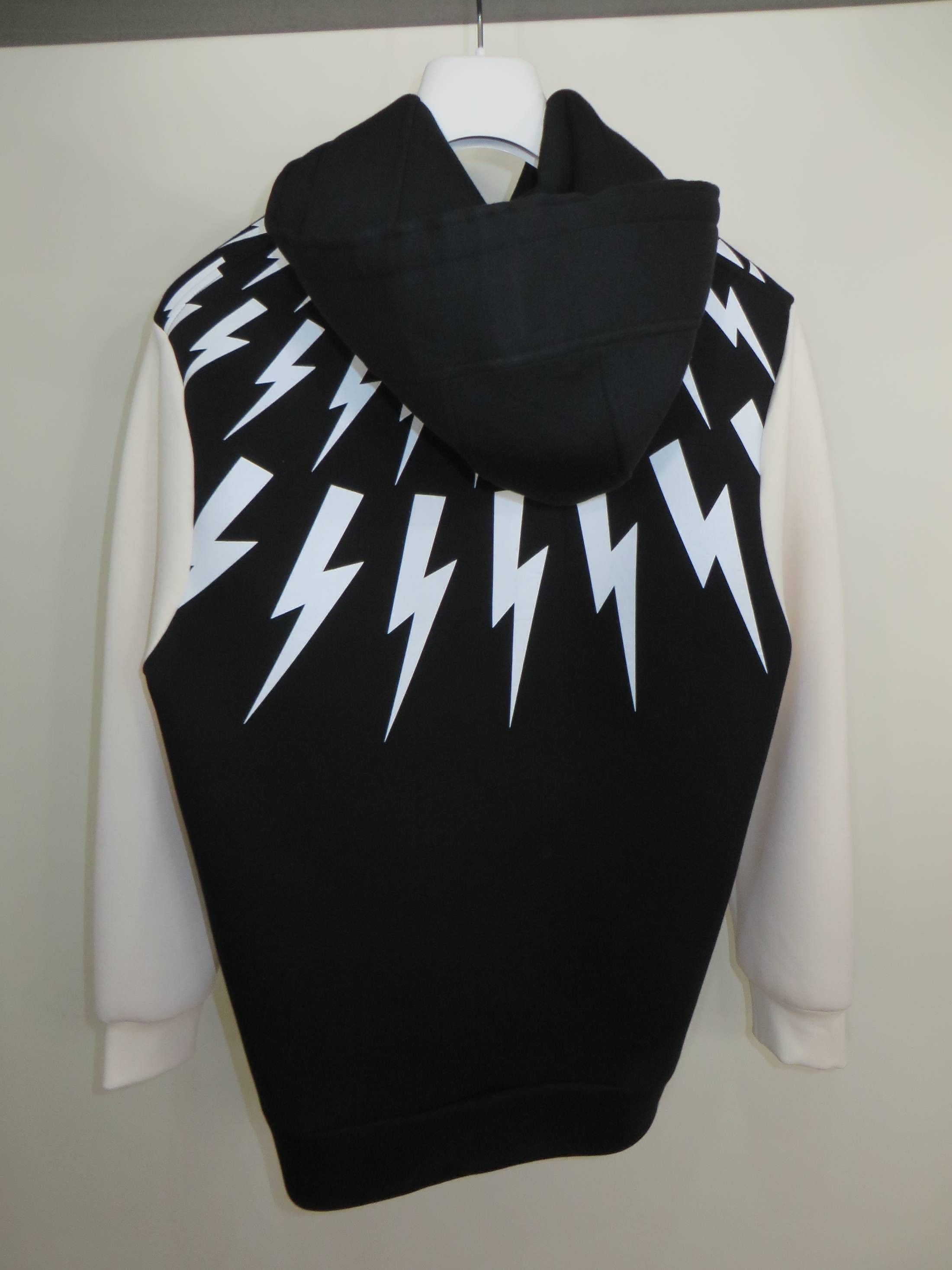 Neil Barrett Oversized Lightning bolt-print hoodie Size US XXS / EU 40 - 9 Thumbnail