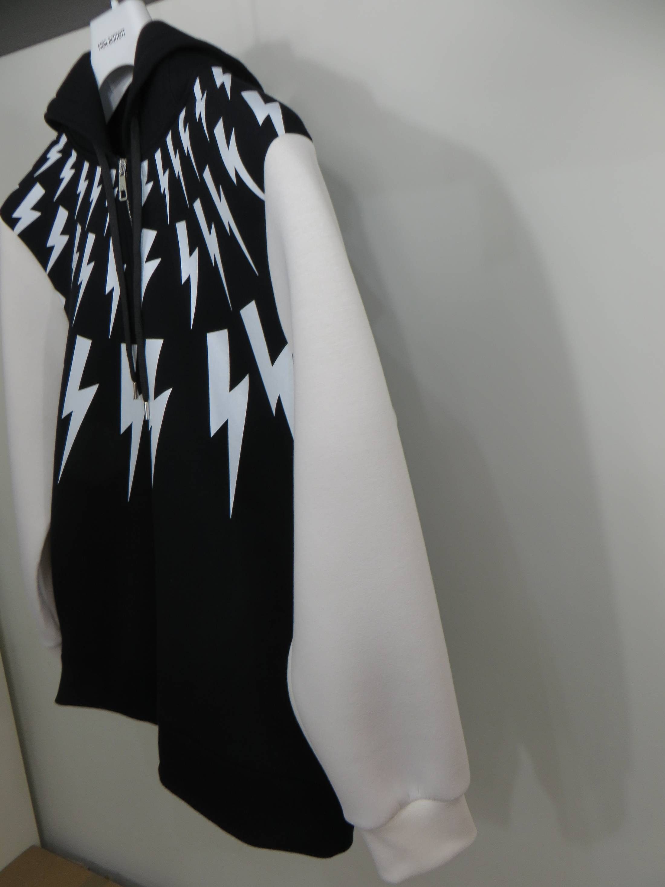Neil Barrett Oversized Lightning bolt-print hoodie Size US XXS / EU 40 - 5 Thumbnail