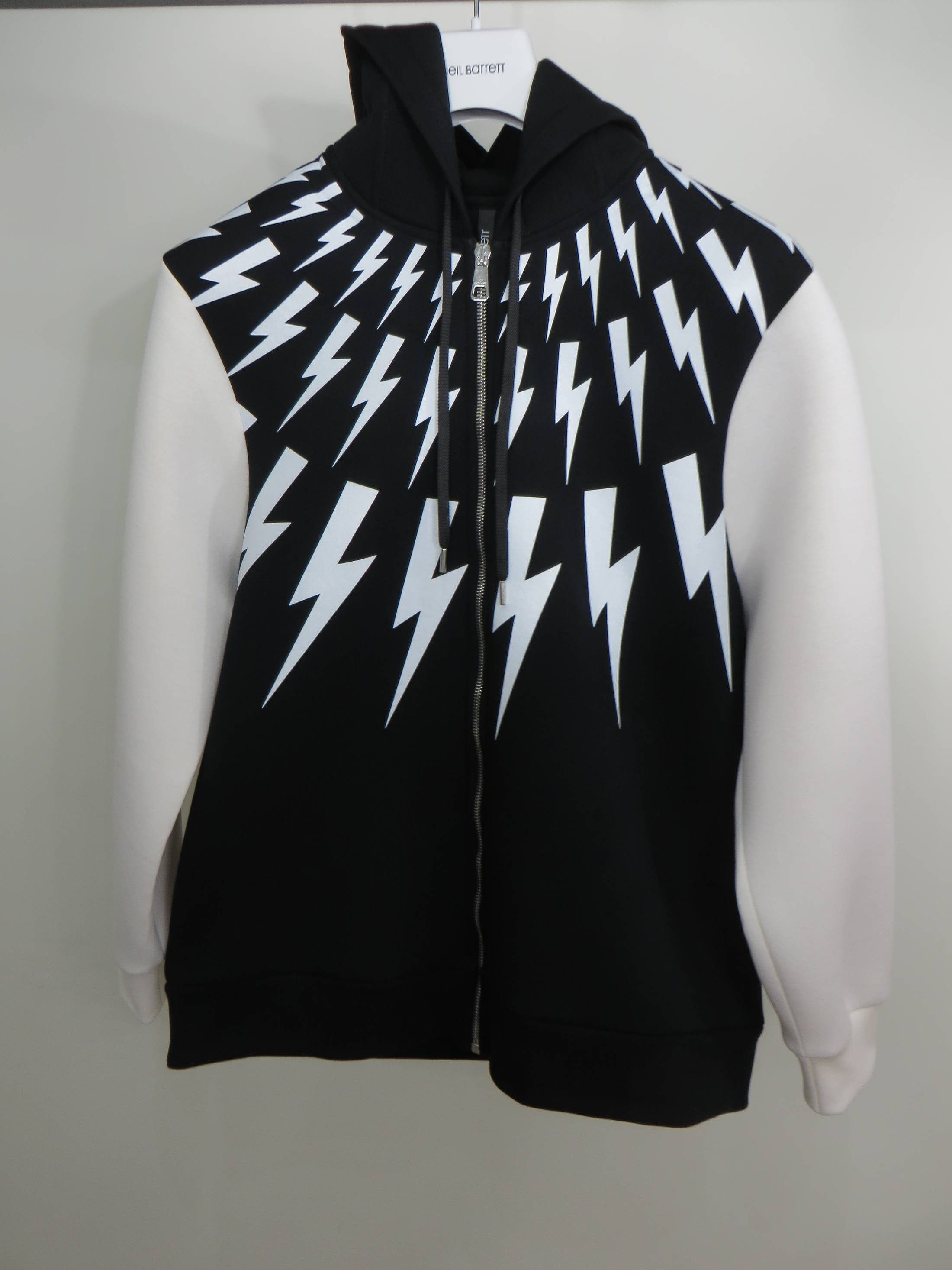 Neil Barrett Oversized Lightning bolt-print hoodie Size US XXS / EU 40 - 1 Thumbnail