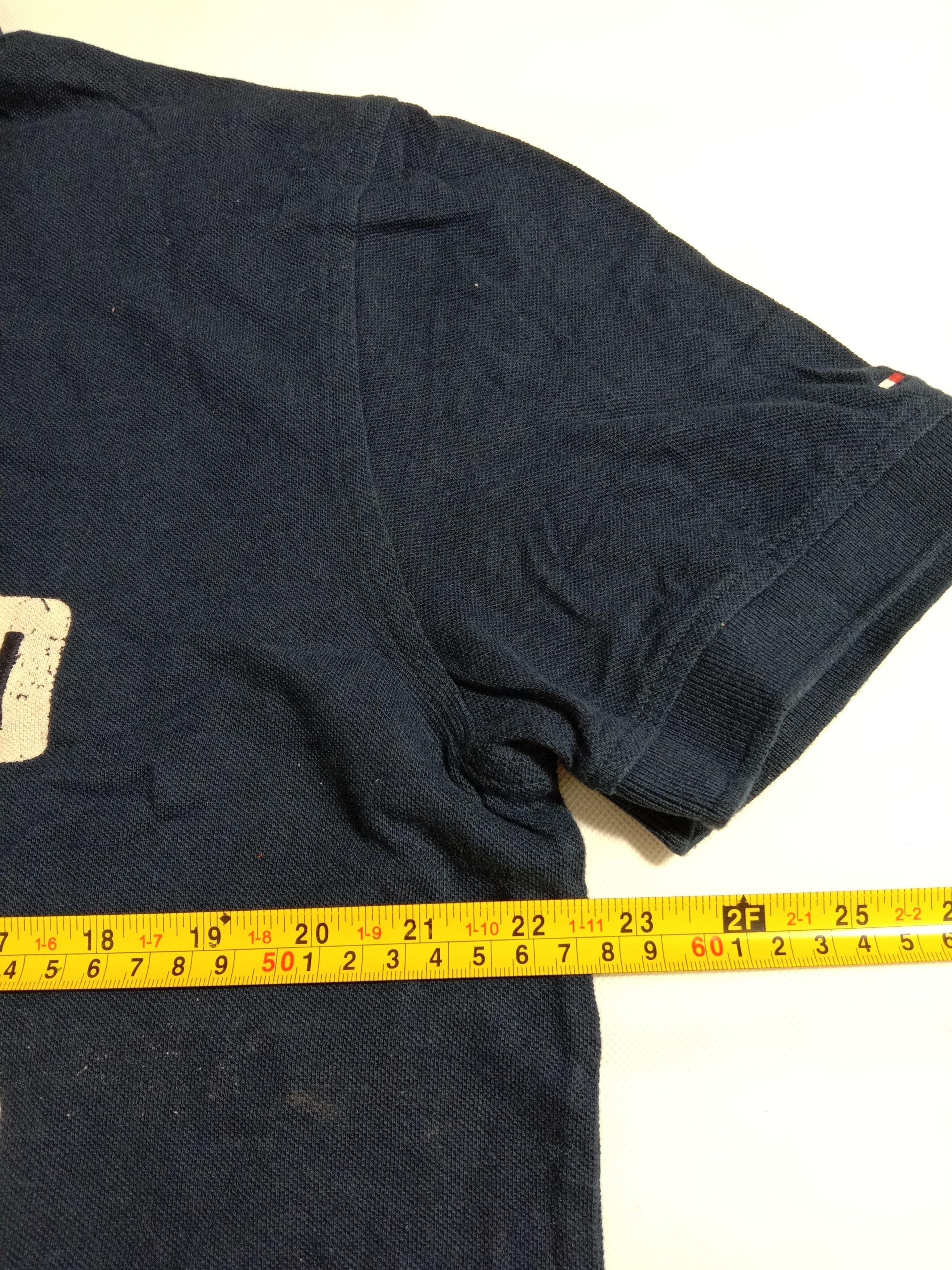 Tommy Hilfiger Vintage 90s Tommy Hilfiger 85th Logo Shirt Size US L / EU 52-54 / 3 - 8 Thumbnail