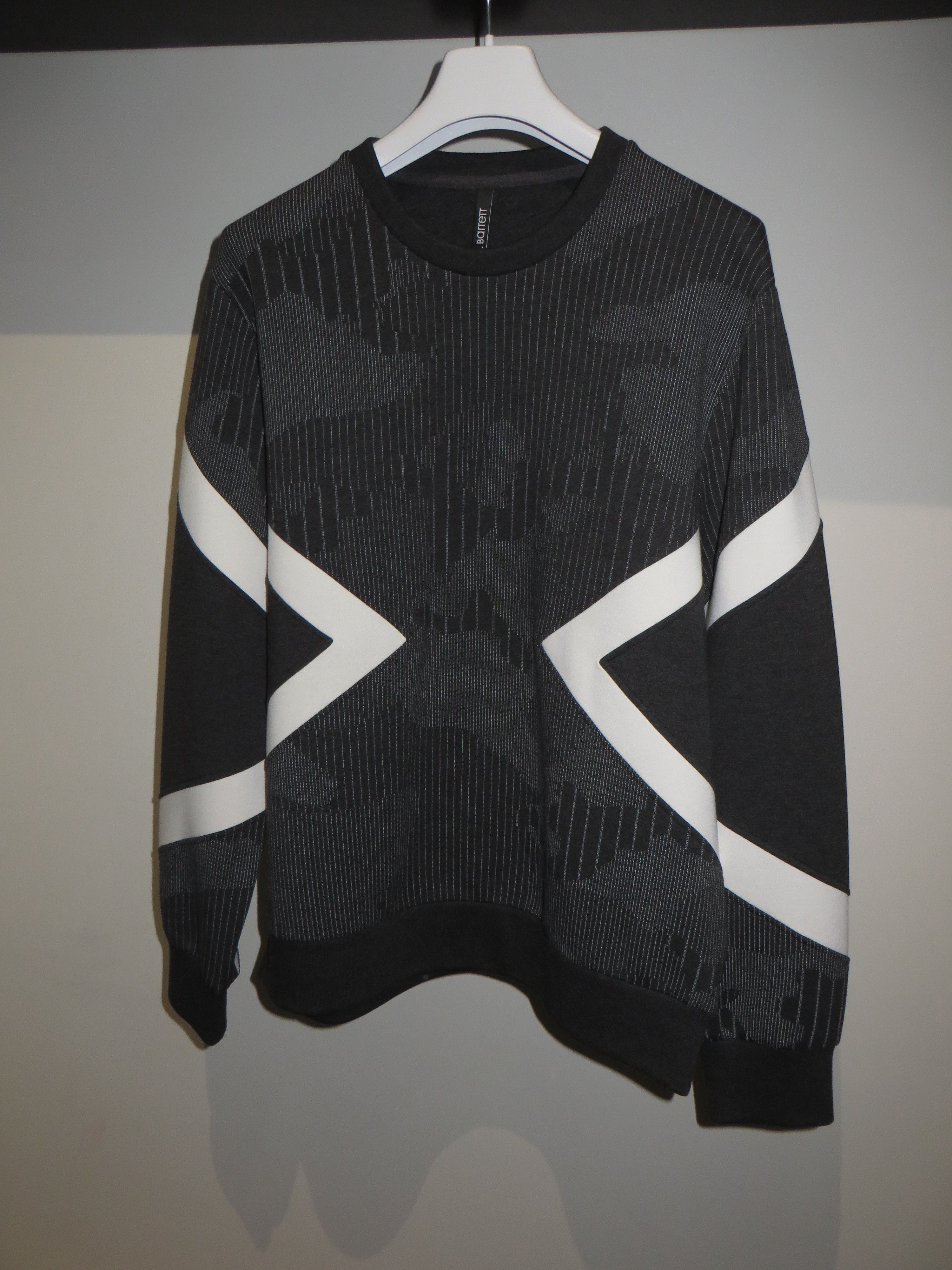 Neil Barrett Camo print modernist sweatshirt Size US M / EU 48-50 / 2 - 1 Thumbnail